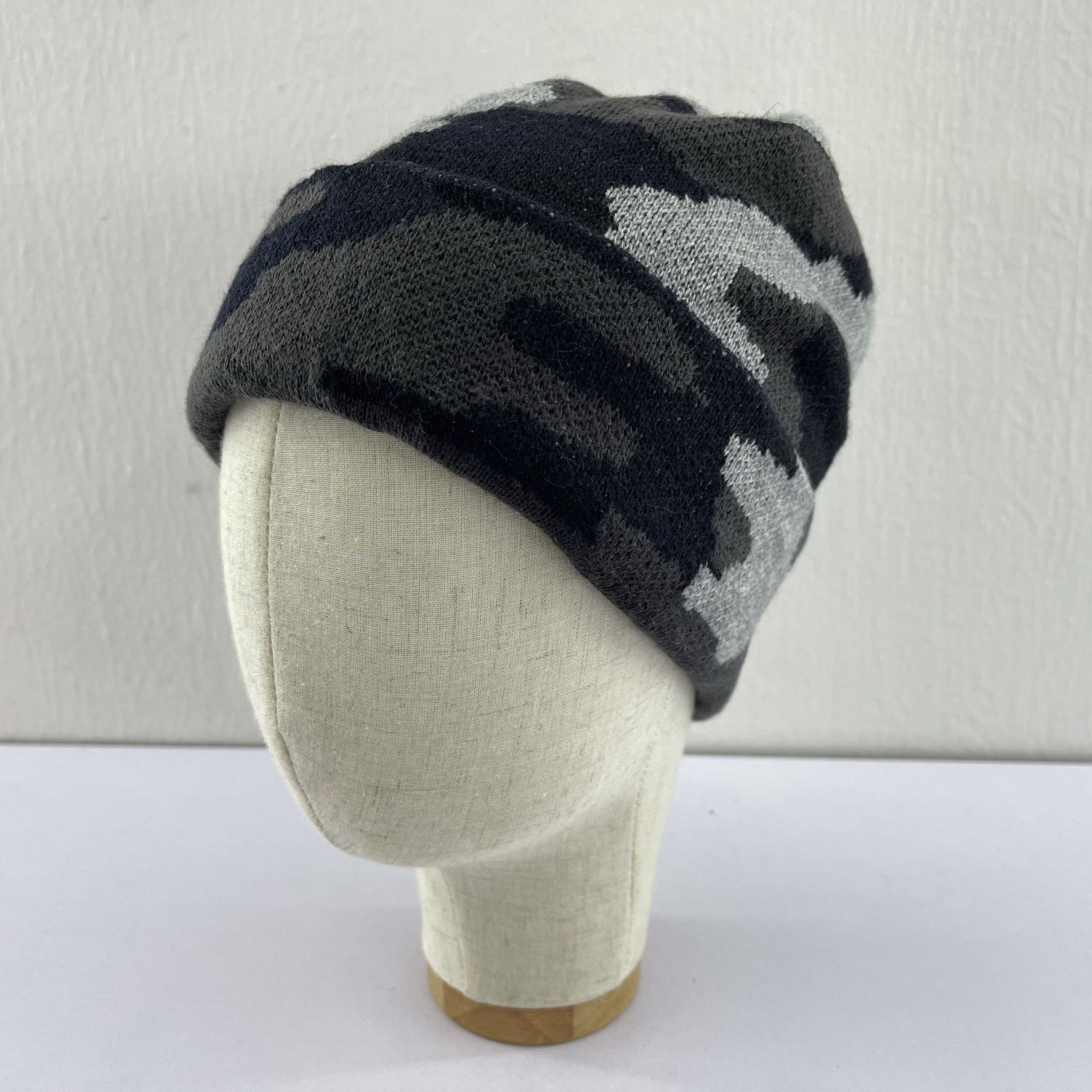 Other Unknown Camouflage Beanie Hats-BH2010 Size ONE SIZE - 2 Thumbnail