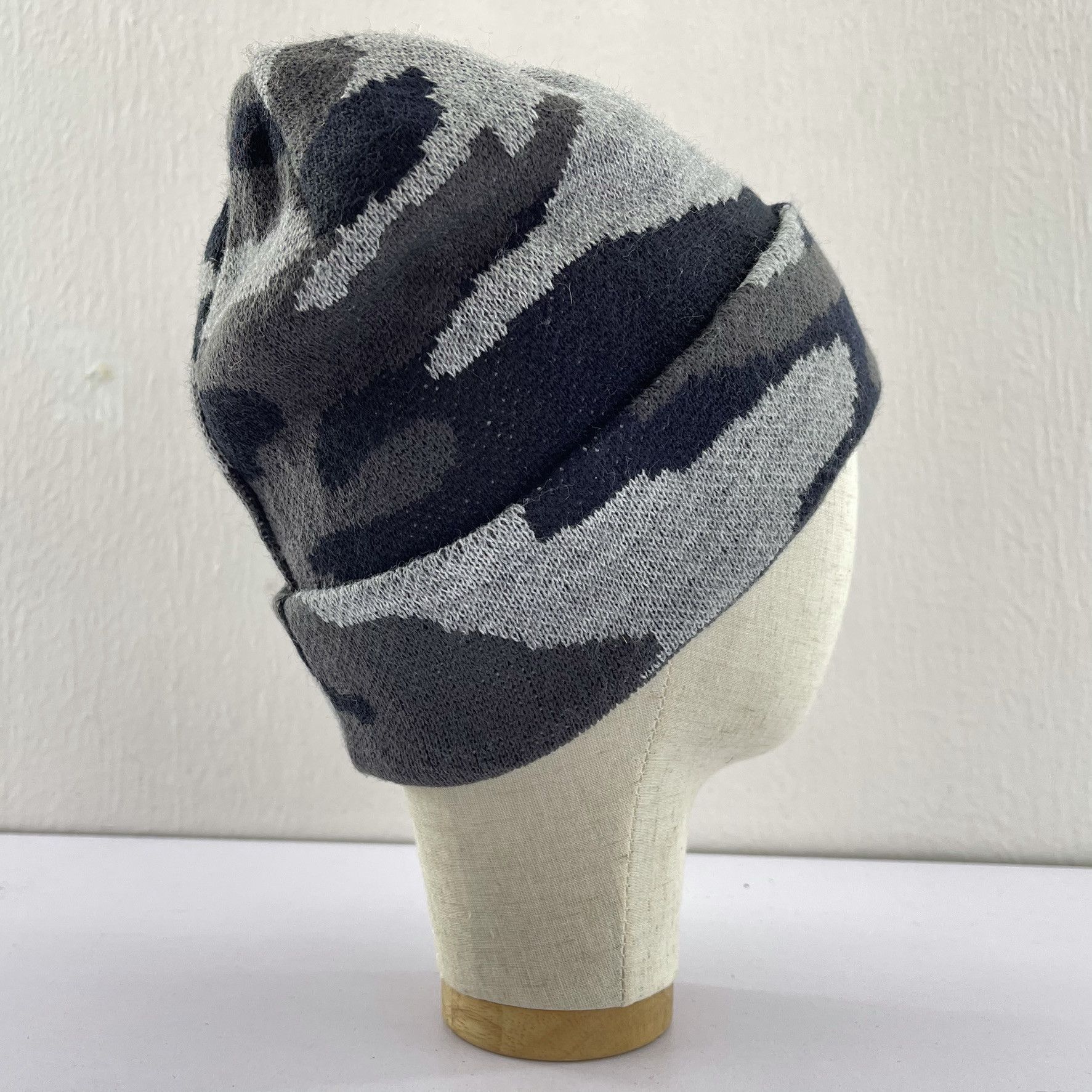 Other Unknown Camouflage Beanie Hats-BH2010 Size ONE SIZE - 4 Thumbnail