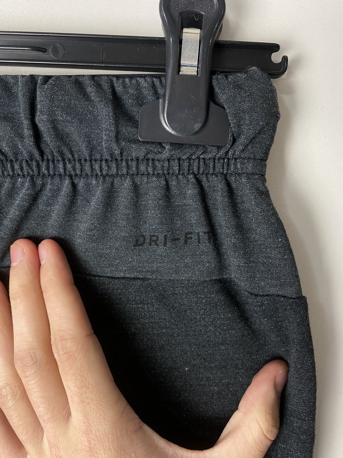 Nike Nike Dri-Fit therma pants size S Size US 30 / EU 46 - 5 Thumbnail