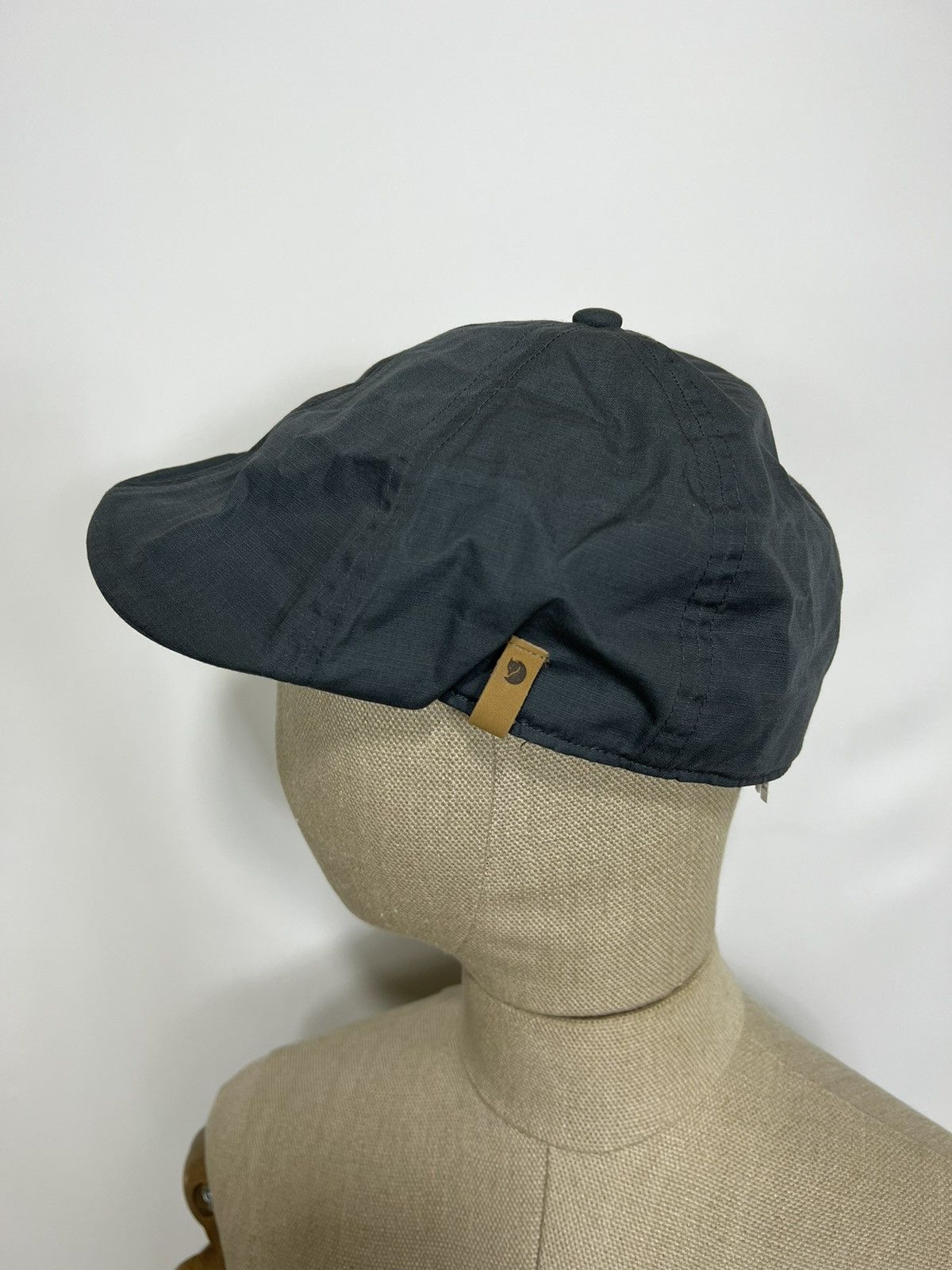 Fjallraven Outdoor Life Streetwear Fjallraven Ovik flat cap Grailed