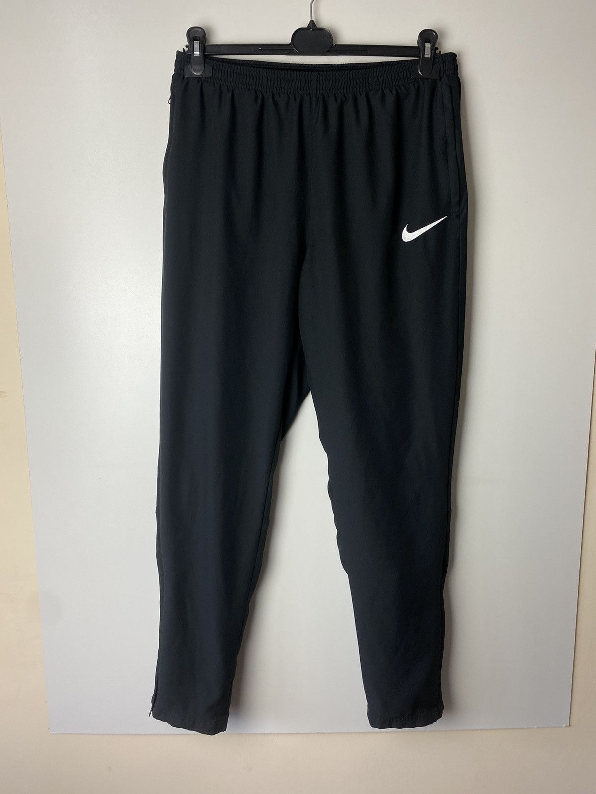 Nike Nike Dri-Fit pants size L Size US 34 / EU 50 - 1 Thumbnail