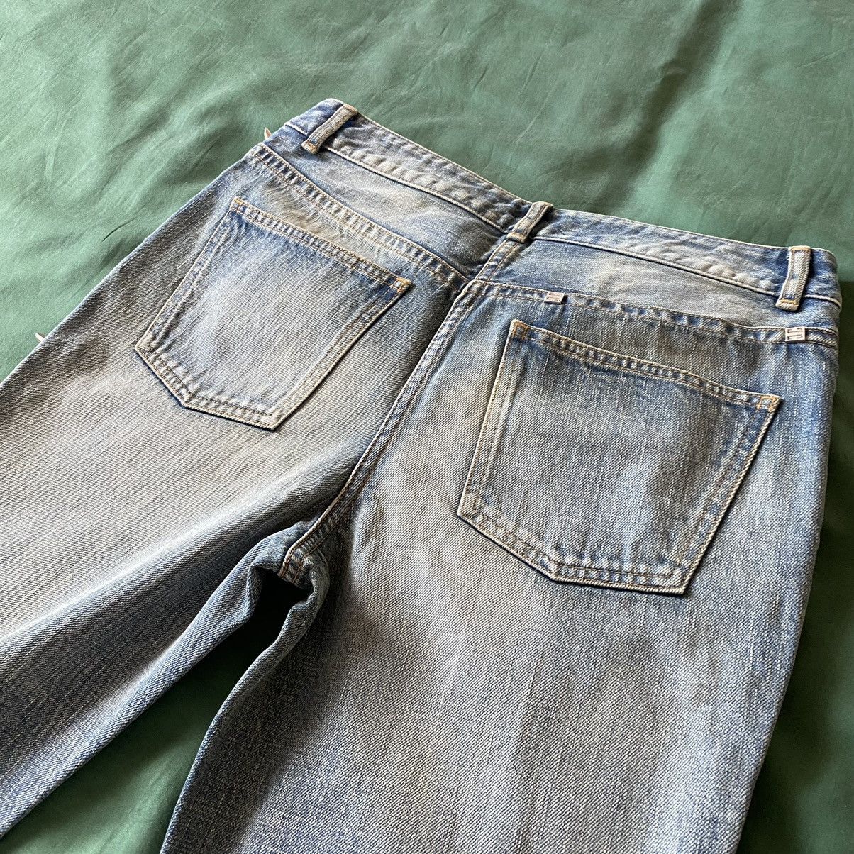 Givenchy Givenchy Stugged Jeans Size US 30 / EU 46 - 10 Thumbnail