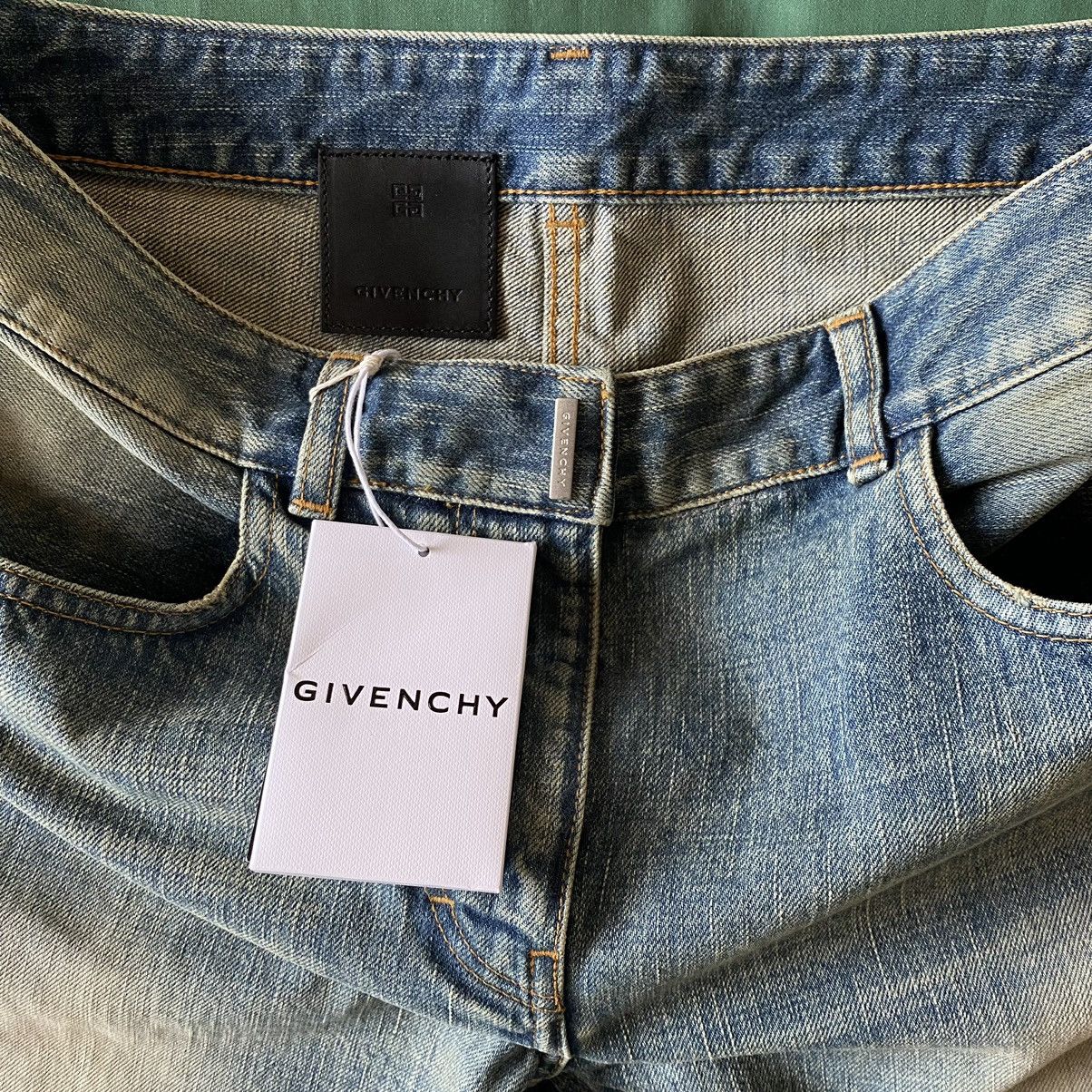 Givenchy Givenchy Stugged Jeans Size US 30 / EU 46 - 3 Thumbnail