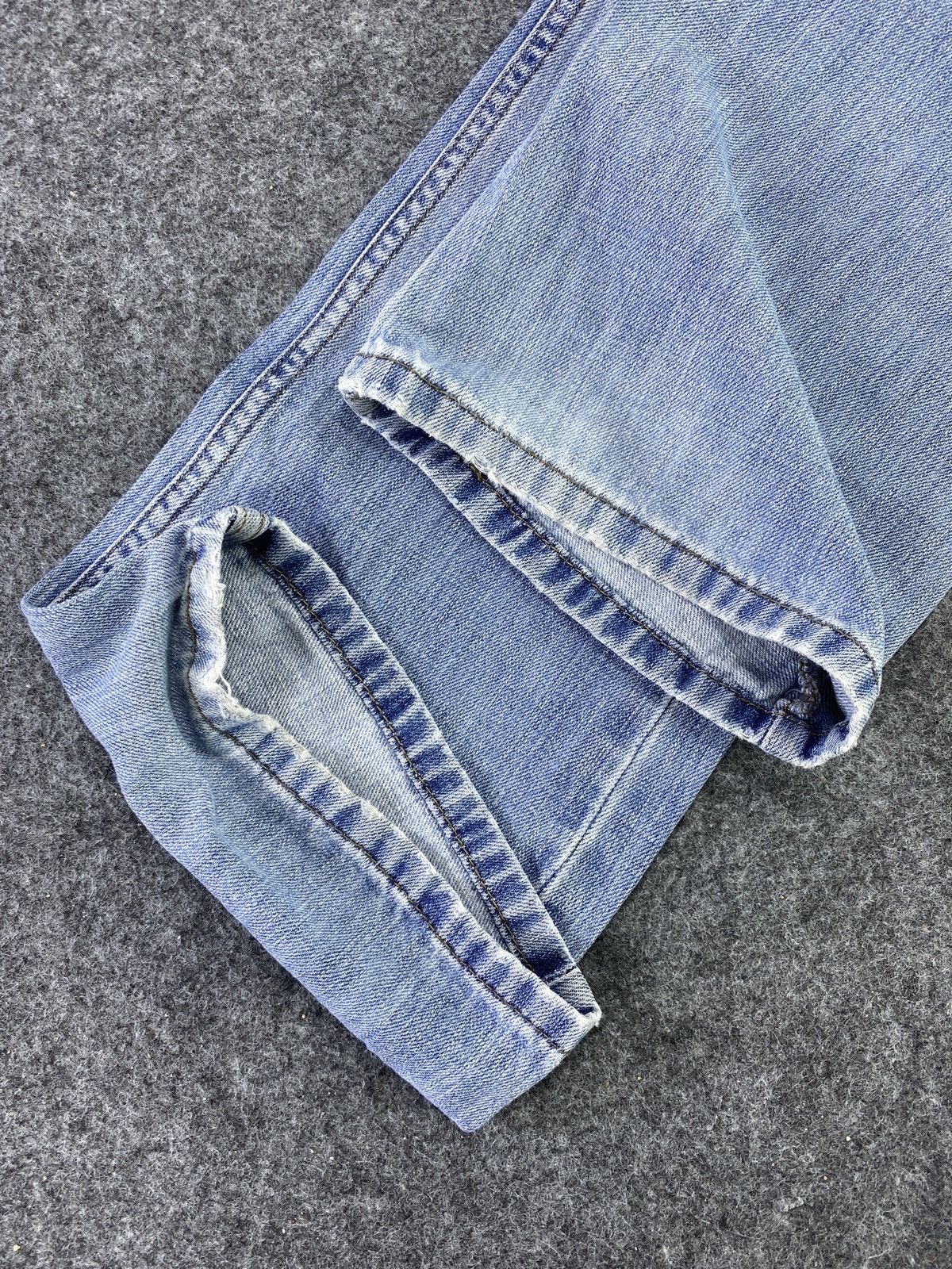VINTAGE LEVIS 527 BLUE WASH JEANS - J699