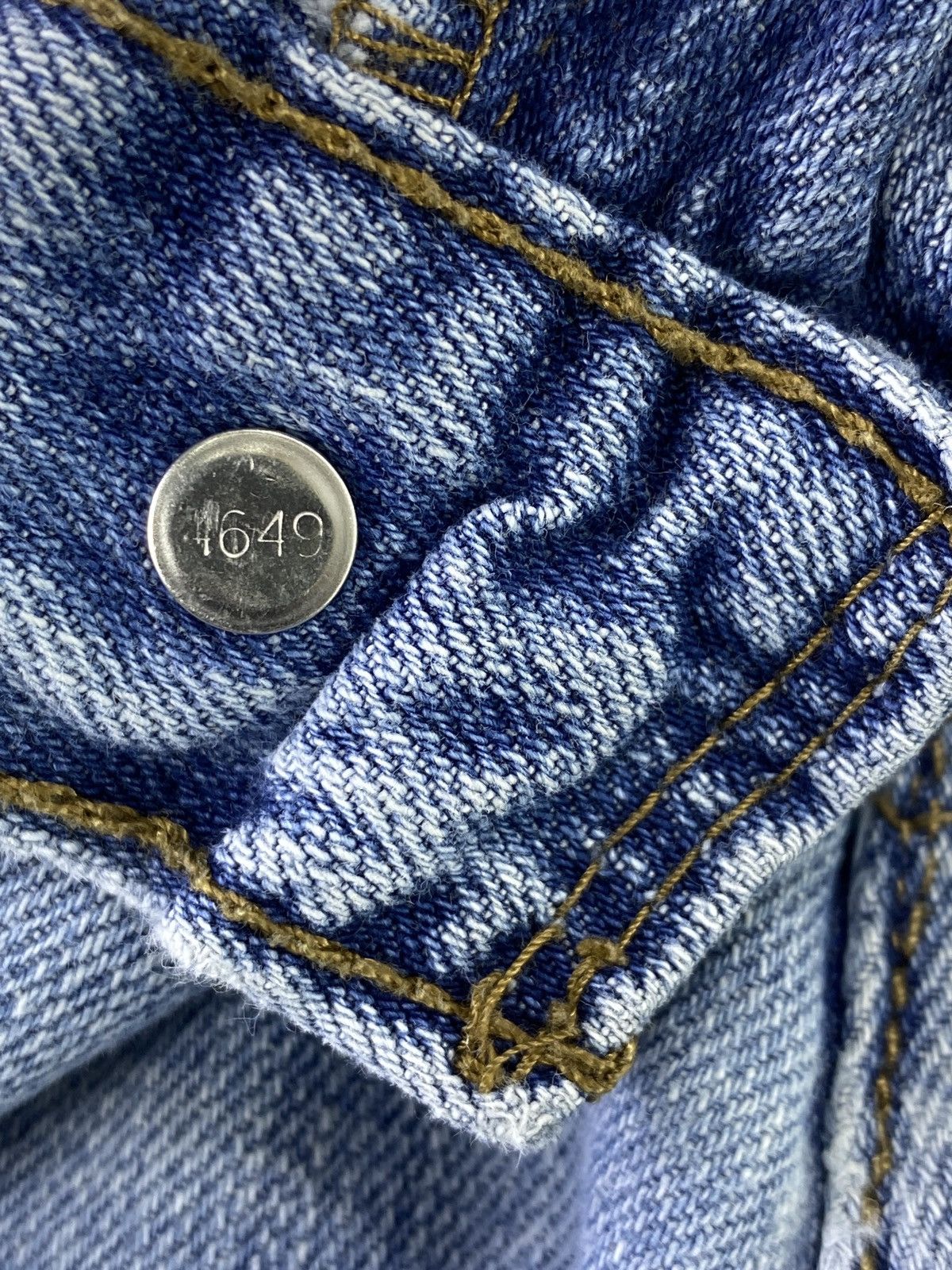 VINTAGE LEVIS 527 BLUE WASH JEANS - J699