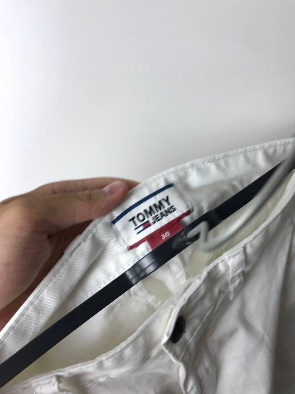 Tommy Hilfiger Tommy Hilfiger luxury shorts size 30 Size US 30 / EU 46 - 3 Thumbnail