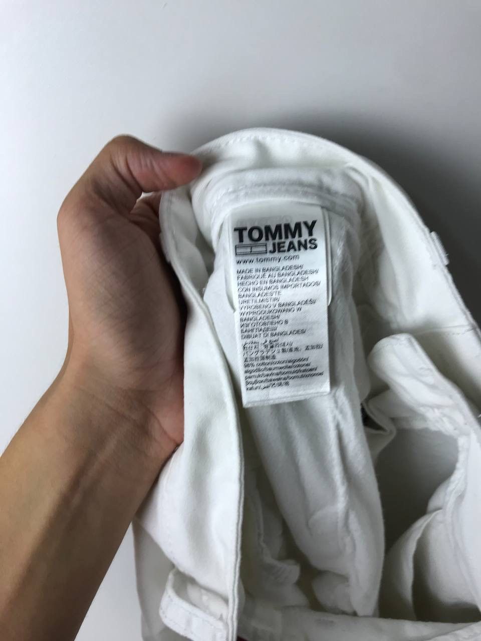 Tommy Hilfiger Tommy Hilfiger luxury shorts size 30 Size US 30 / EU 46 - 4 Thumbnail