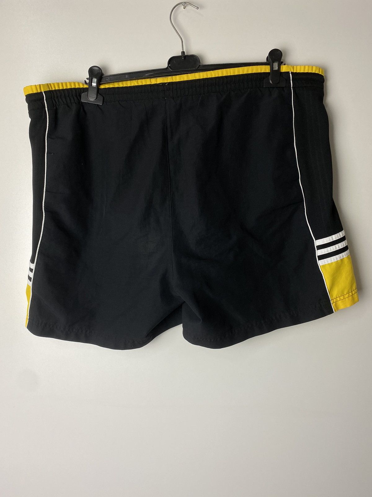 Vintage Adidas vintage shorts size L Size US 34 / EU 50 - 2 Thumbnail