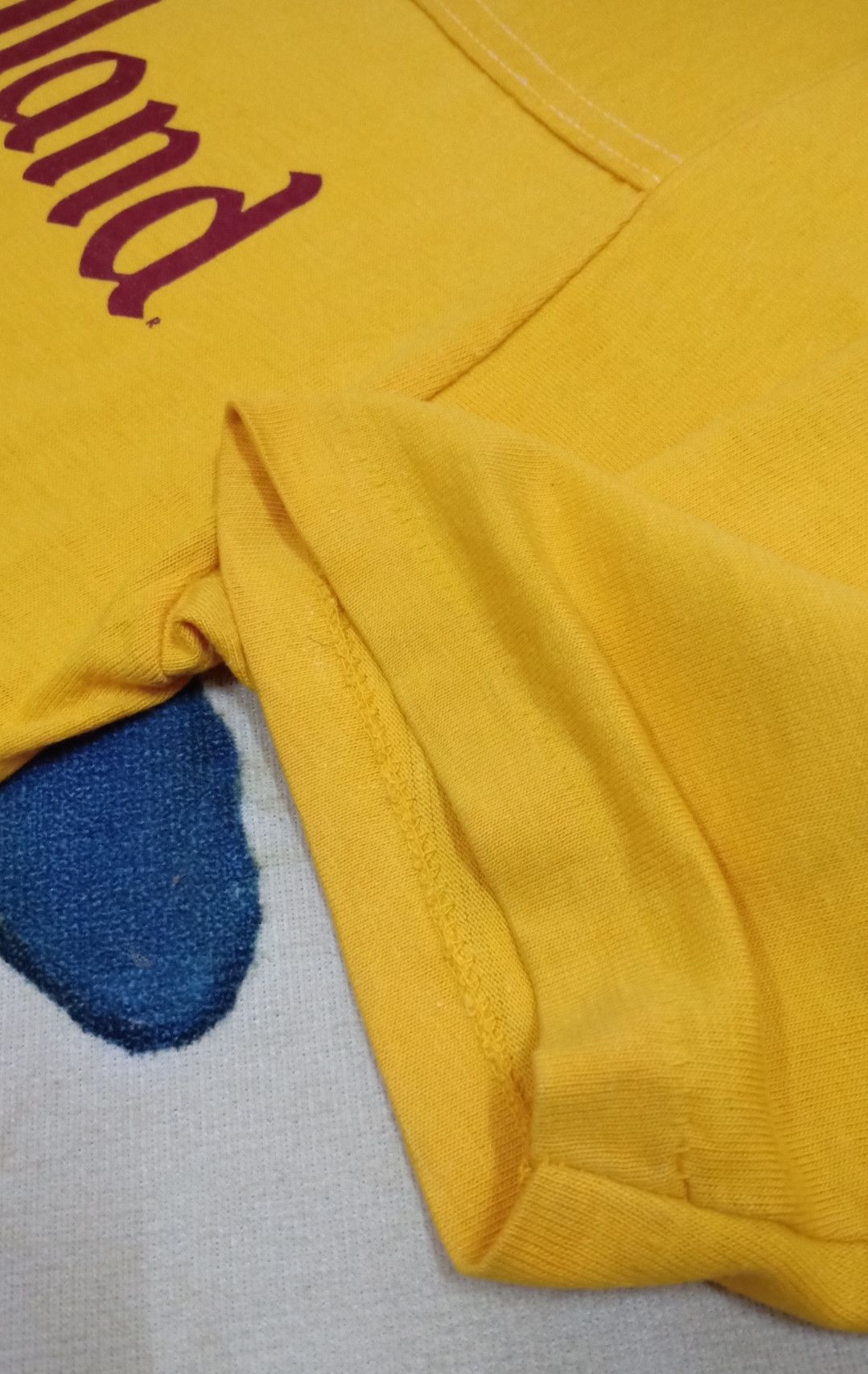 Disney × Mickey Mouse × Vintage Vintage 80s Disneyland 3 Quarter Sleeve T-shirt Size US S / EU 44-46 / 1 - 12 Thumbnail