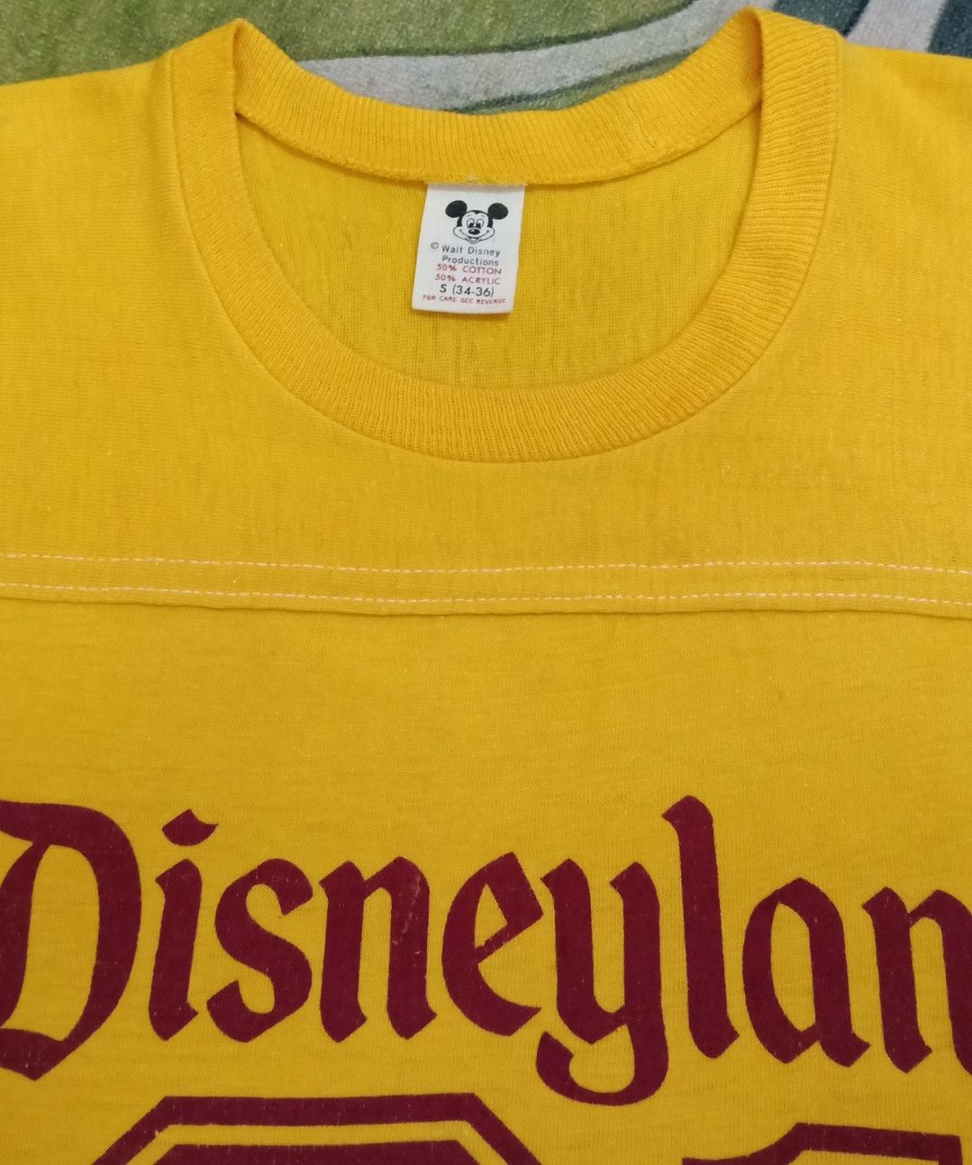 Disney × Mickey Mouse × Vintage Vintage 80s Disneyland 3 Quarter Sleeve T-shirt Size US S / EU 44-46 / 1 - 8 Thumbnail