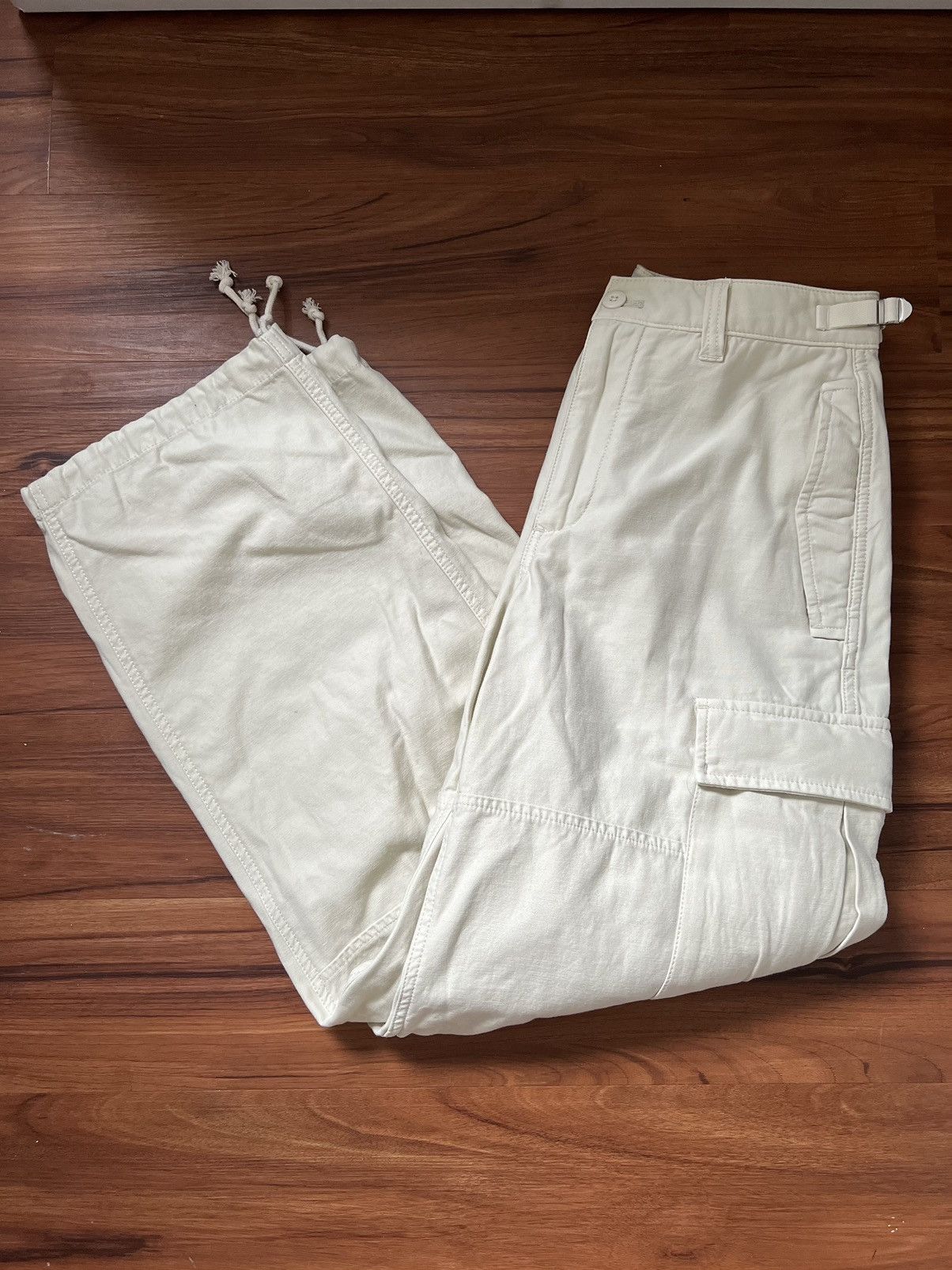 TNA TNA Aritzia Squad Parachute Pants Size US 30 / EU 46 - 2 Thumbnail