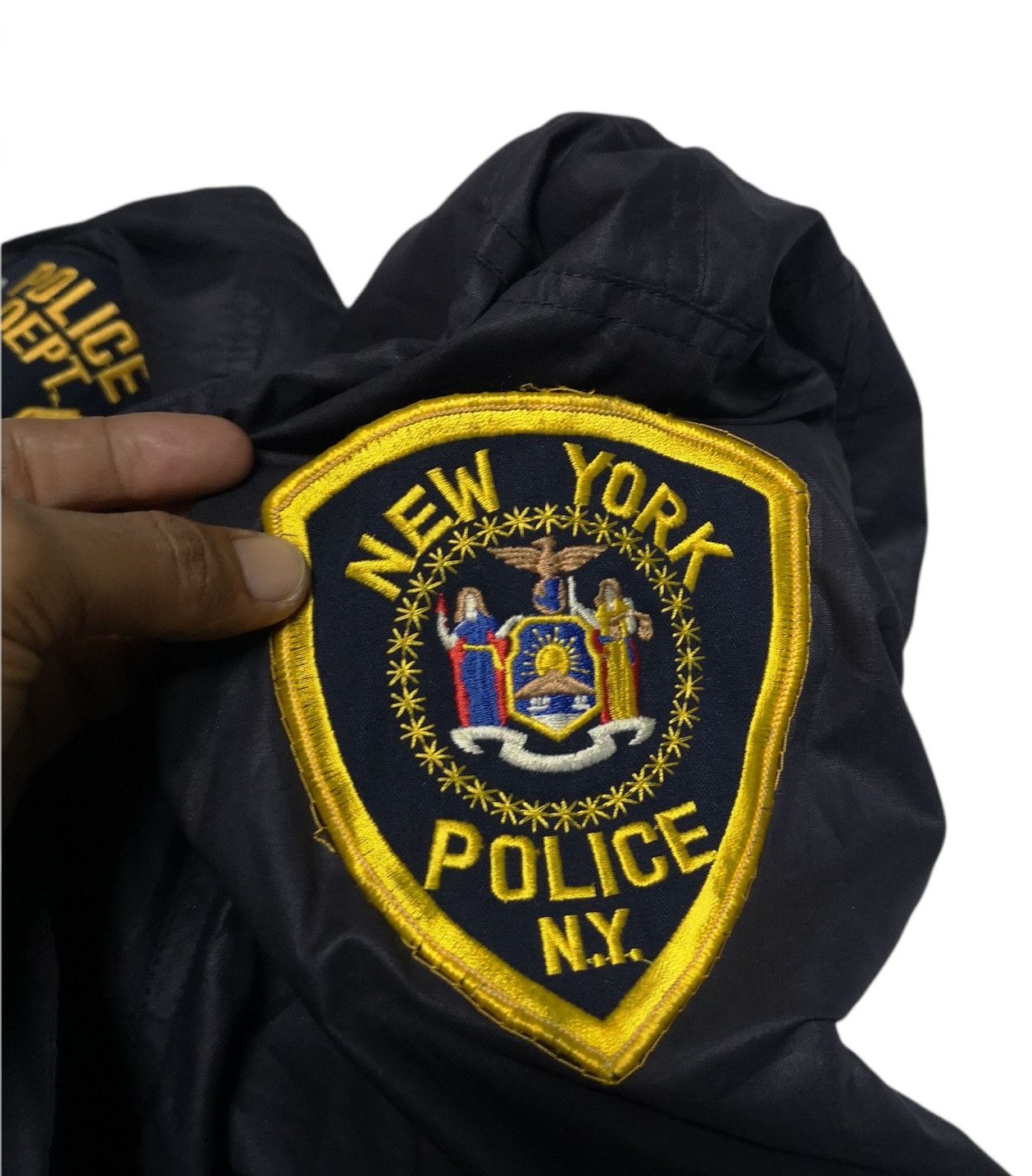 Ermenegildo Zegna 🔥Ermenegildo Zegna x Jaguar Pacthes New York Police Size US L / EU 52-54 / 3 - 5 Thumbnail