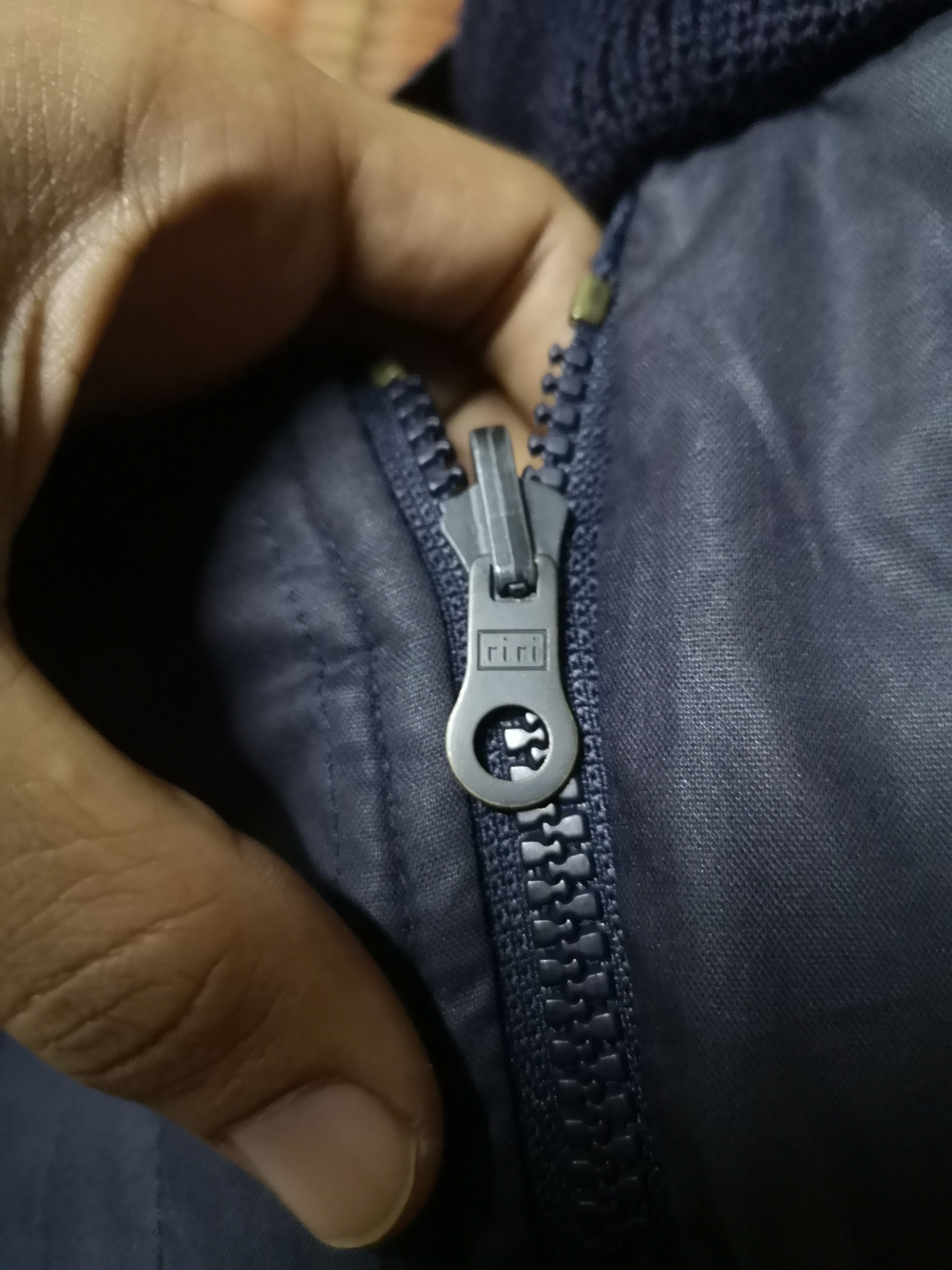 Ermenegildo Zegna 🔥Ermenegildo Zegna x Jaguar Pacthes New York Police Size US L / EU 52-54 / 3 - 11 Thumbnail