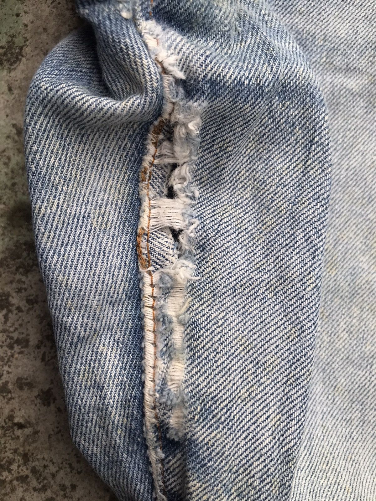 Levi's Vintage Levis 501 Small e Buttonfly Selvedge Size US 30 / EU 46 - 4 Thumbnail