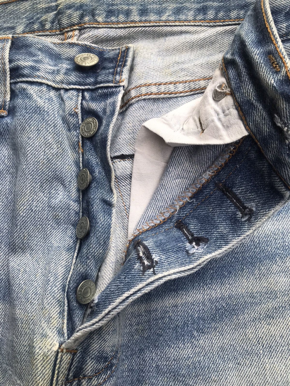 Levi's Vintage Levis 501 Small e Buttonfly Selvedge Size US 30 / EU 46 - 11 Thumbnail