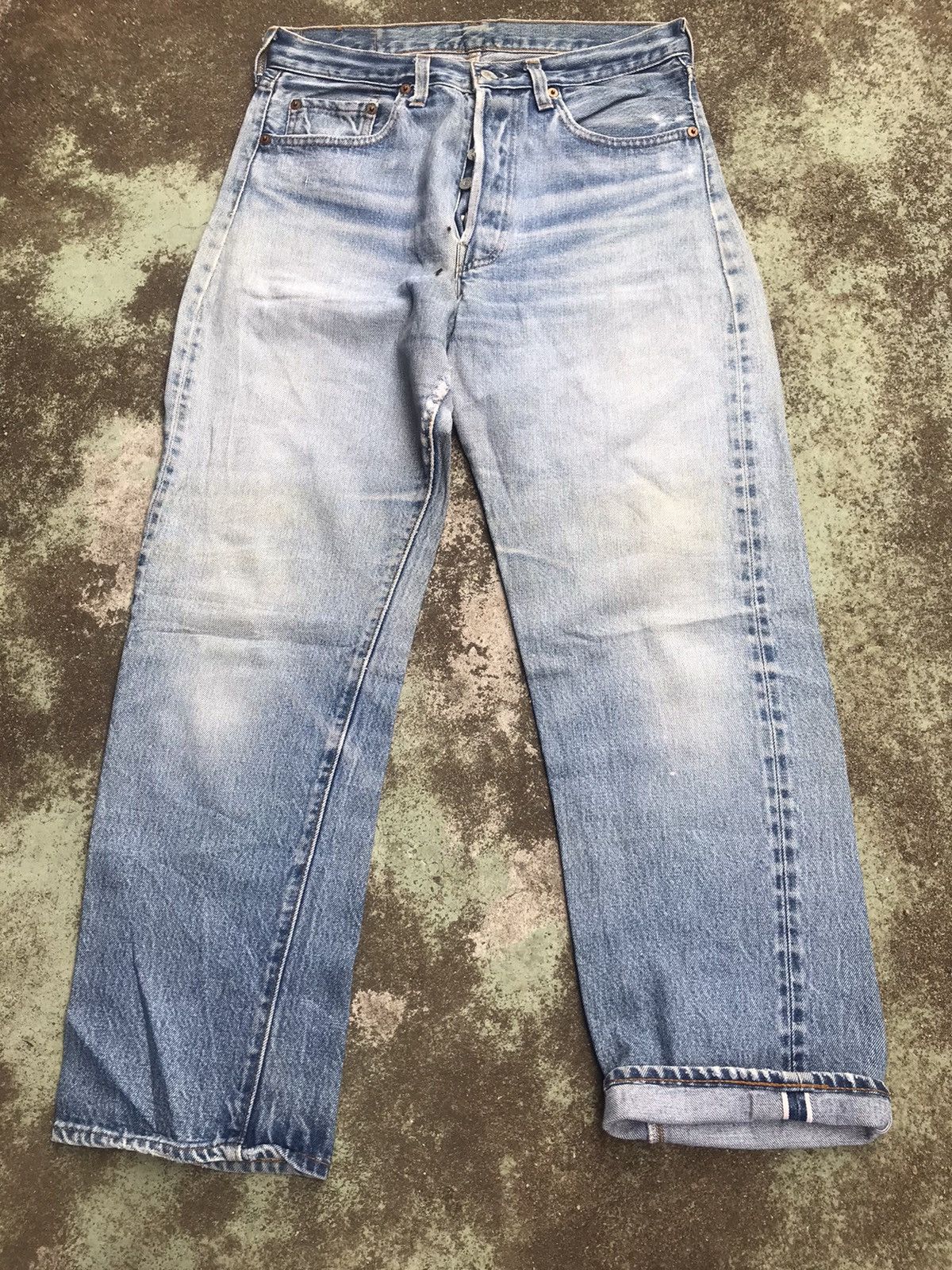 Levi's Vintage Levis 501 Small e Buttonfly Selvedge Size US 30 / EU 46 - 2 Thumbnail