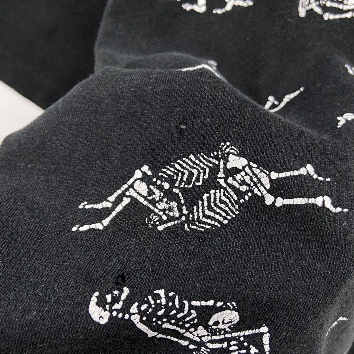 Fashion Victim × Vintage Rare!!Vintage 90s FASHION VICTIM bones sex position tee Size US XL / EU 56 / 4 - 10 Thumbnail