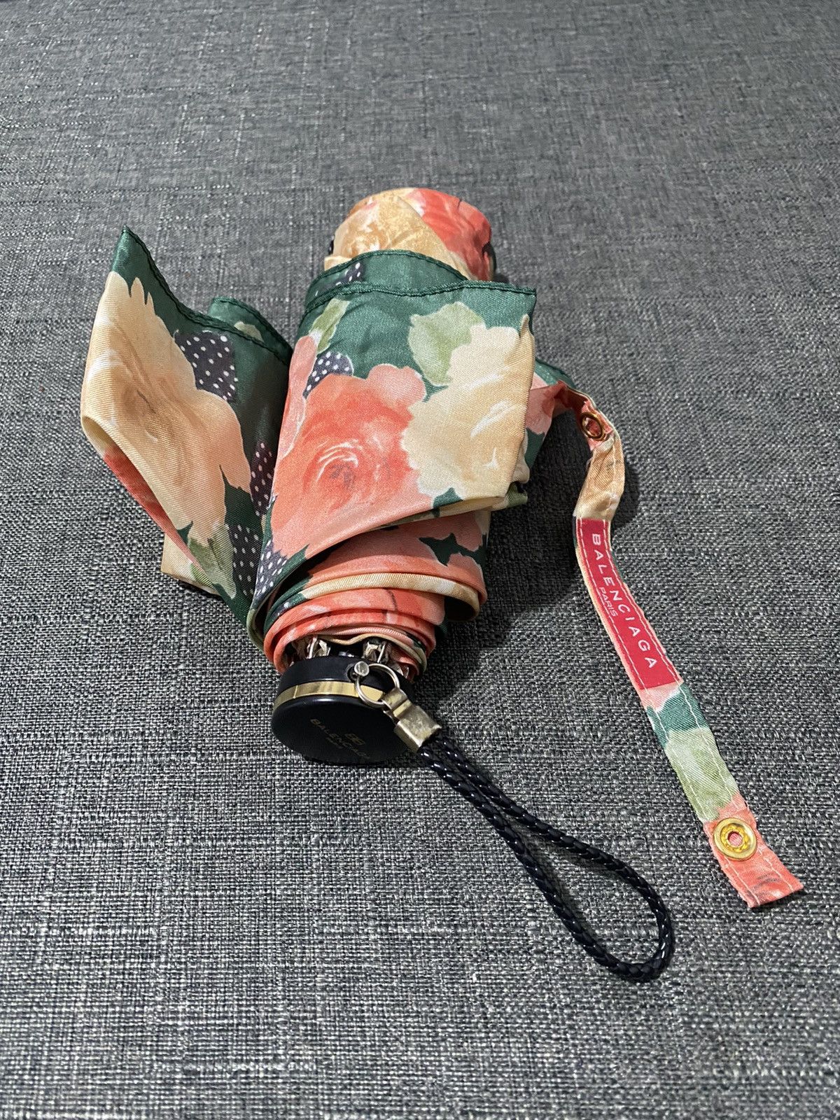 Balenciaga Balenciaga Paris roses Flower umbrella Fullprint Size ONE SIZE - 7 Thumbnail