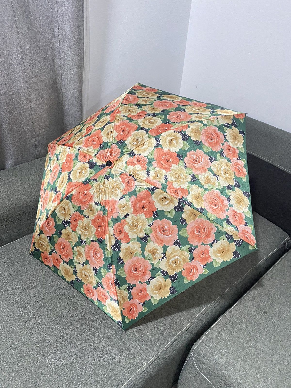 Balenciaga Balenciaga Paris roses Flower umbrella Fullprint Size ONE SIZE - 2 Thumbnail