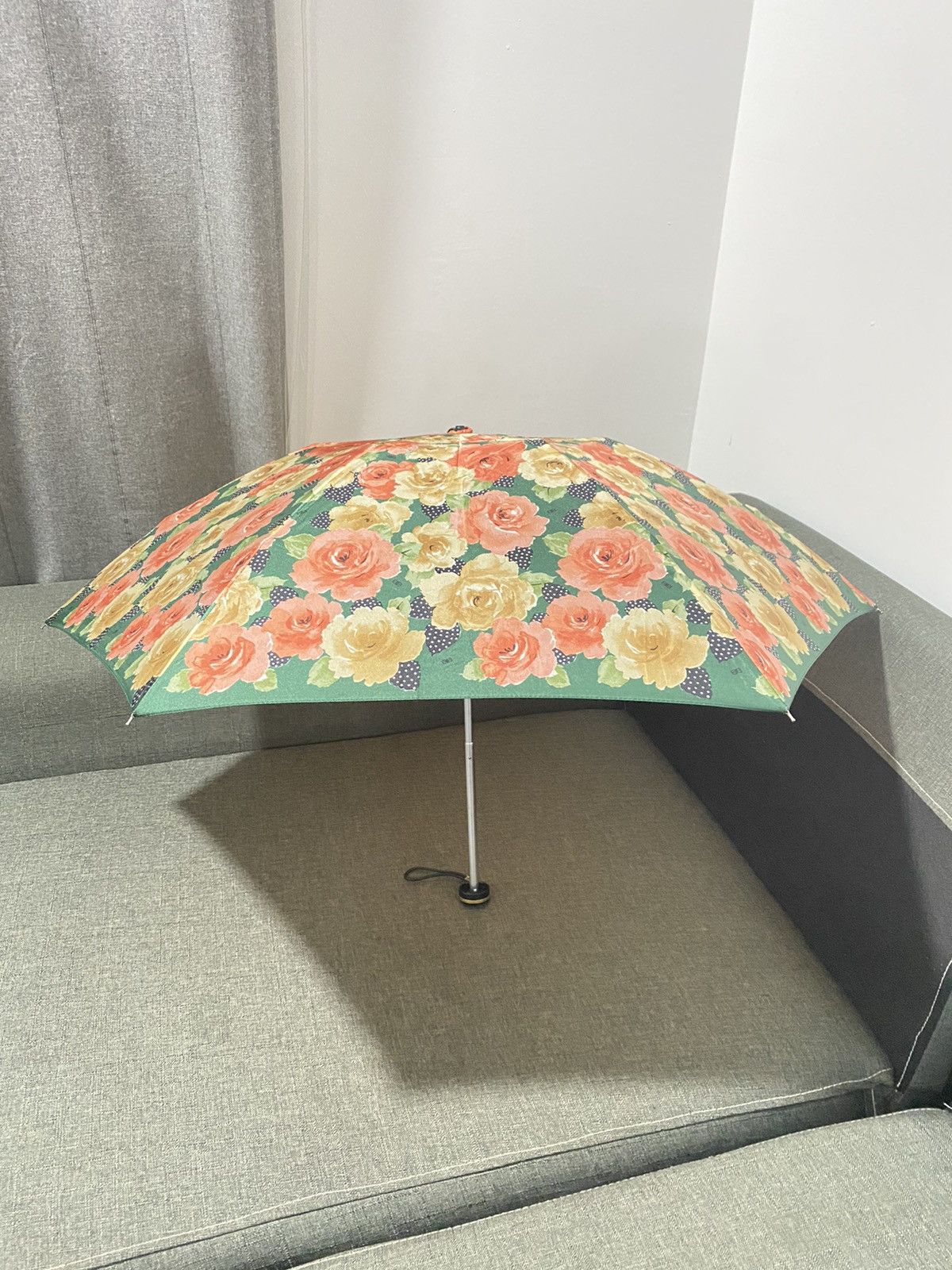 Balenciaga Balenciaga Paris roses Flower umbrella Fullprint Size ONE SIZE - 4 Thumbnail