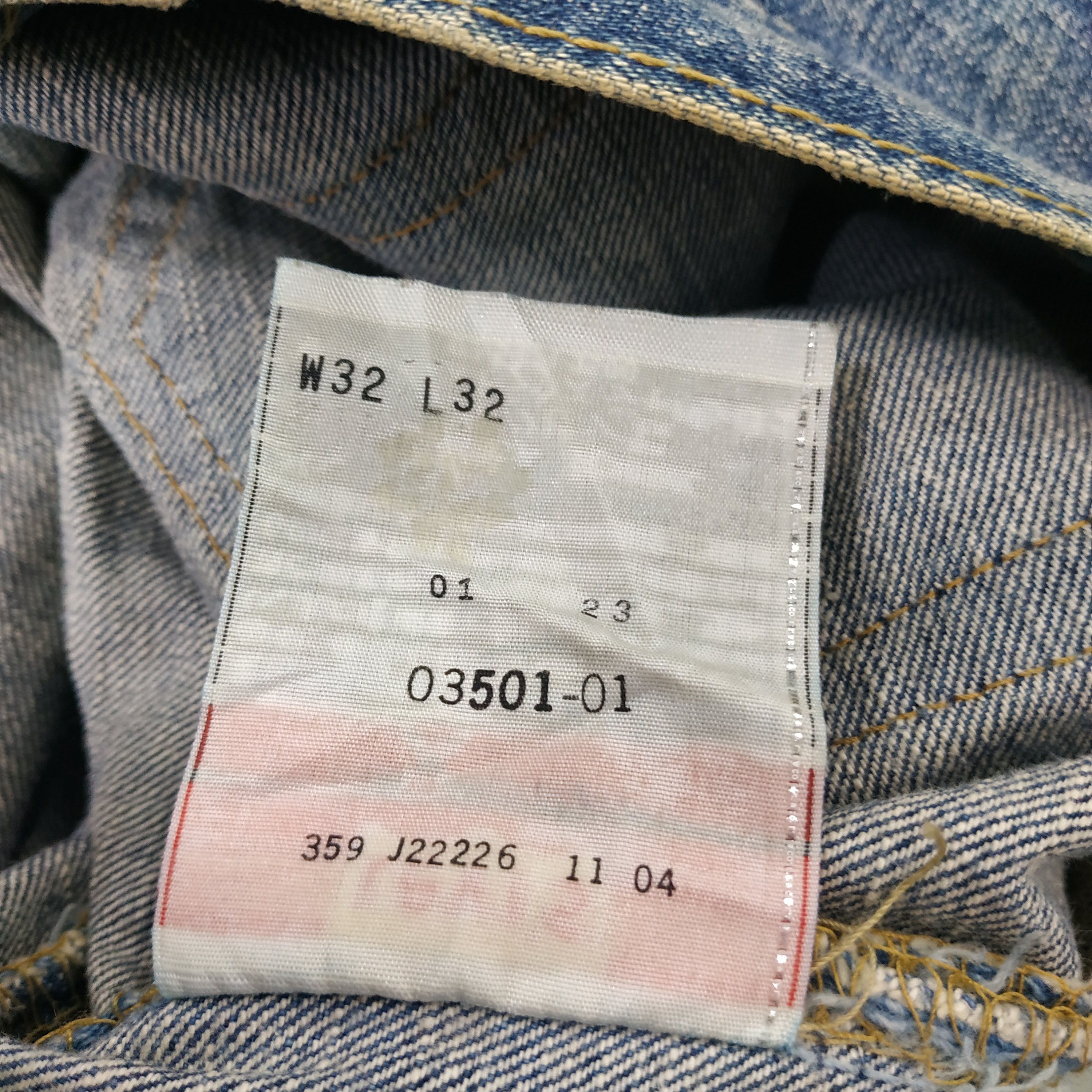 Levi's × Levi's Vintage Clothing × Vintage VINTAGE LEVI'S 501 DISTRESSED Size US 31 - 11 Thumbnail