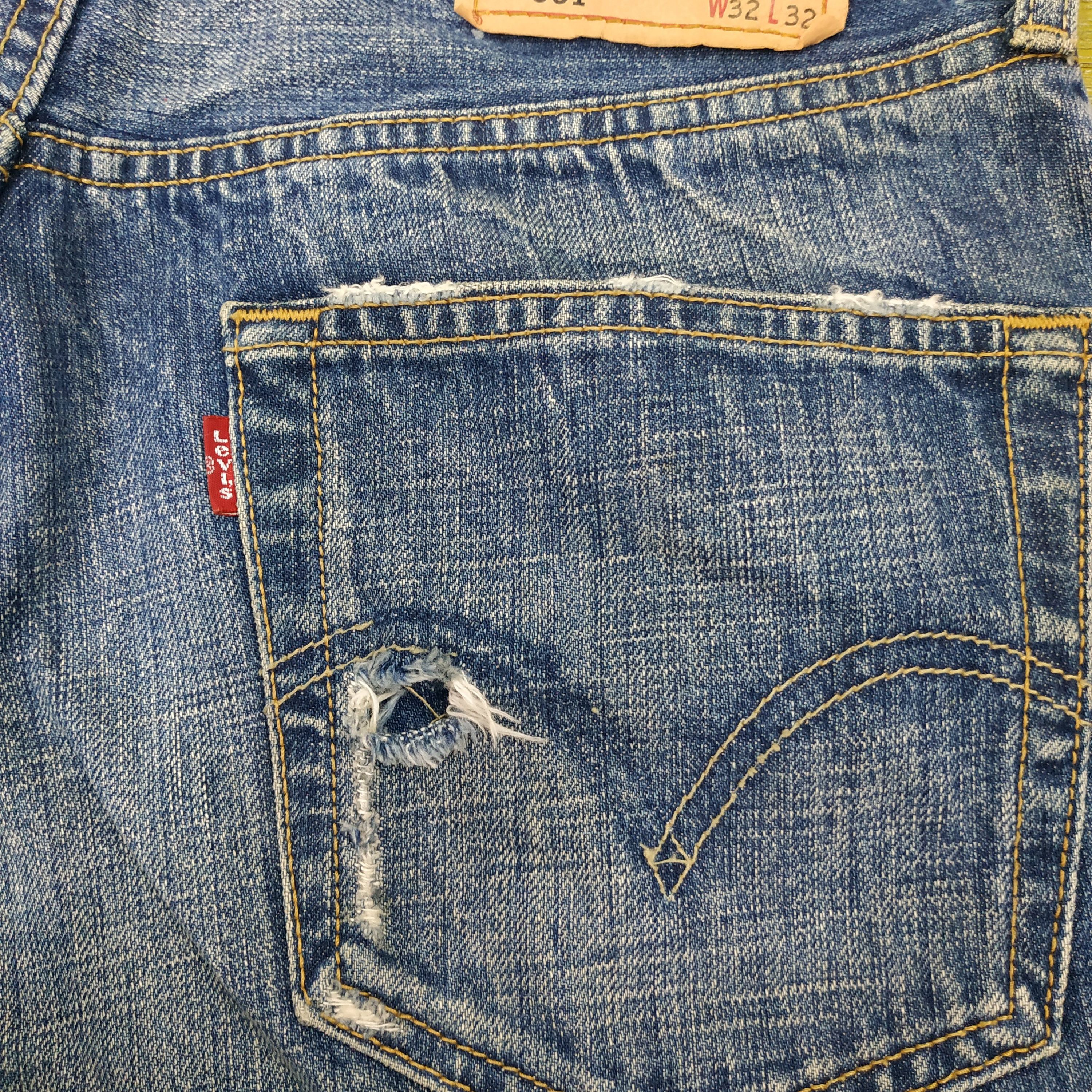 Levi's × Levi's Vintage Clothing × Vintage VINTAGE LEVI'S 501 DISTRESSED Size US 31 - 13 Thumbnail