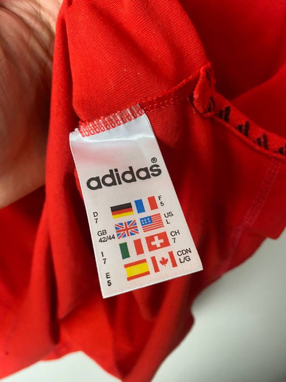 Vintage Adidas vintage t-shirt size L Size US L / EU 52-54 / 3 - 4 Thumbnail