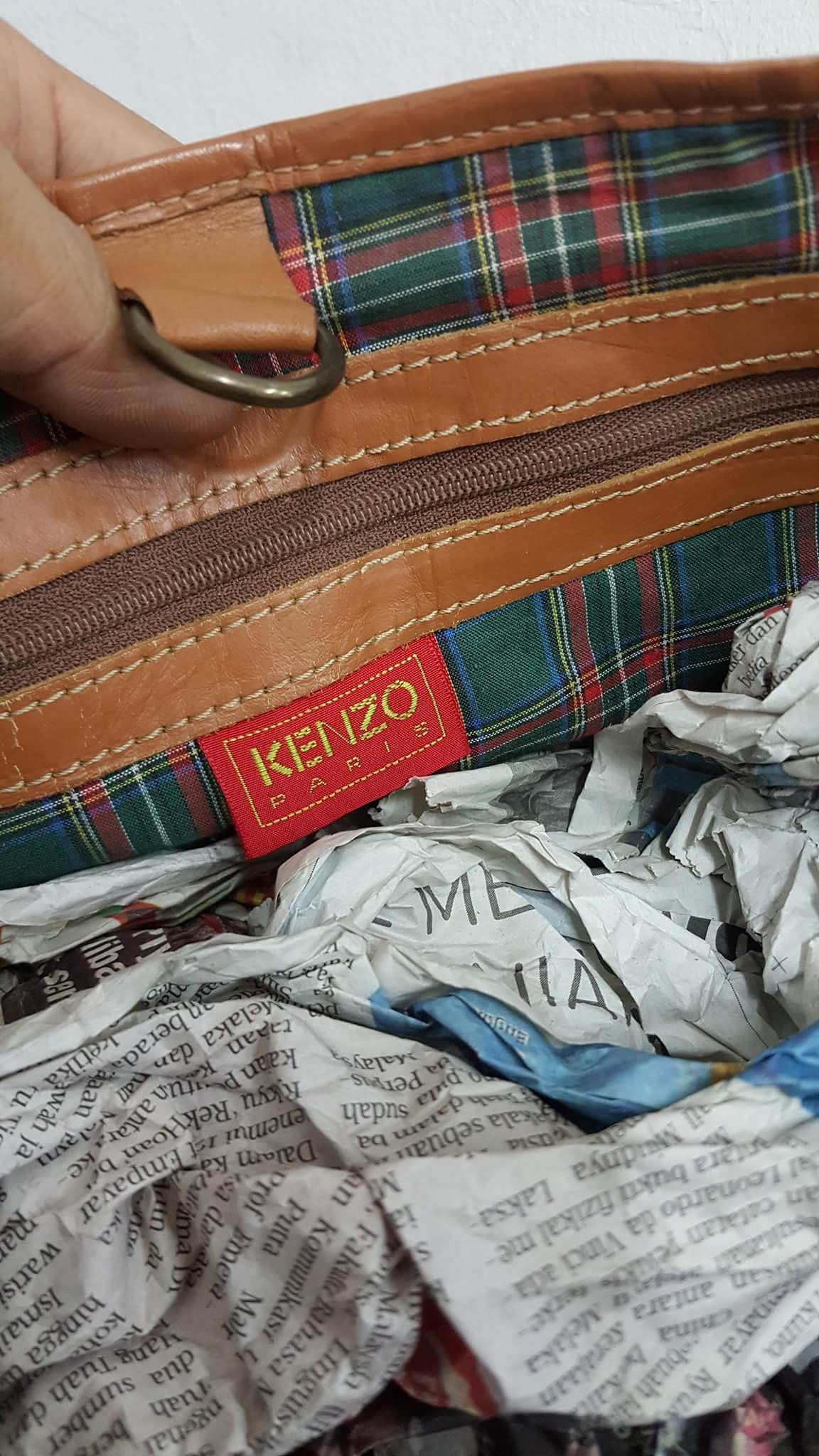 Kenzo 💥💥FAST SALE💥💥Authentic Kenzo Flora Vintage 2 way Handbag Size ONE SIZE - 5 Thumbnail