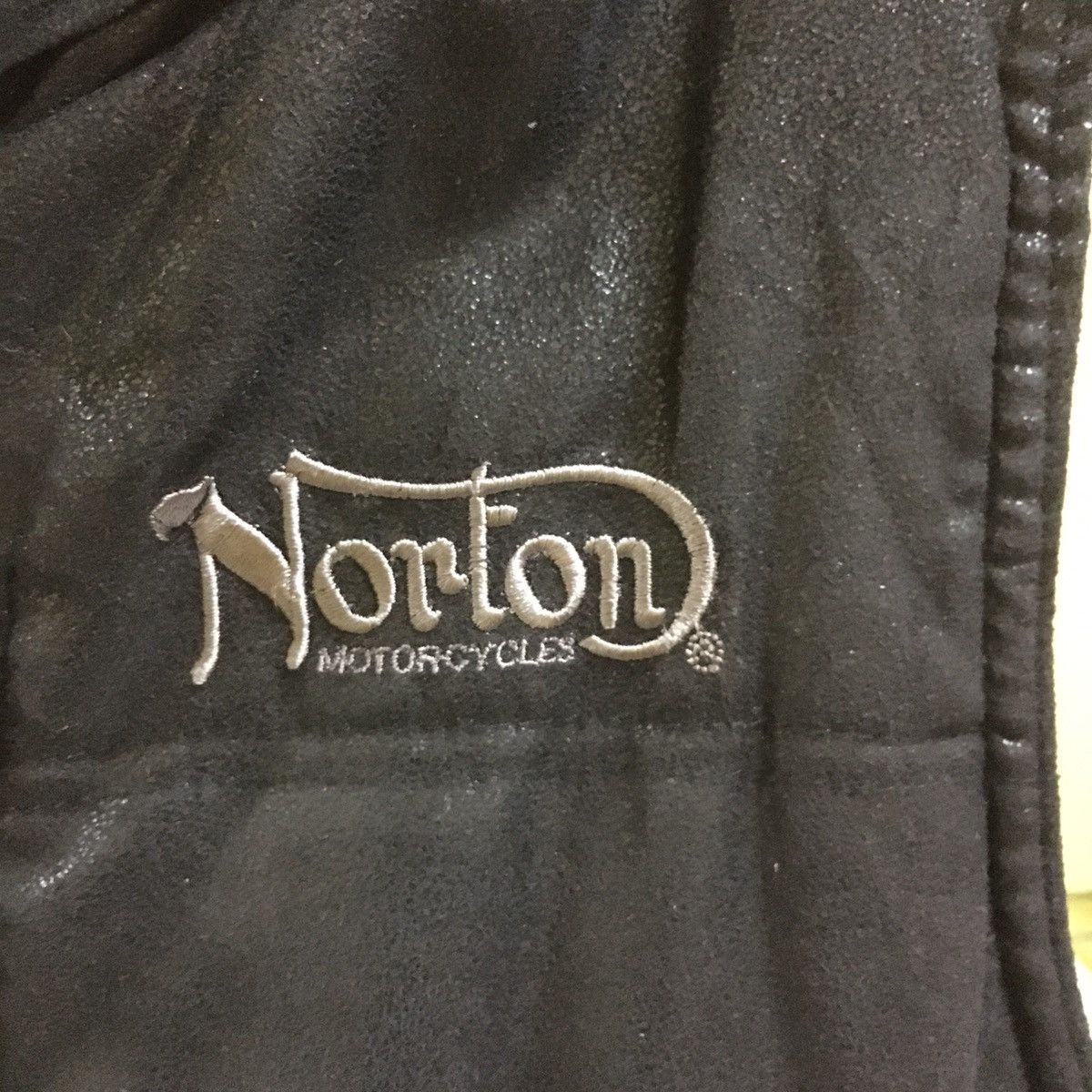 Norton × Sports Specialties World Champion Norton Motorcycle Wax Vest Size US S / EU 44-46 / 1 - 5 Thumbnail