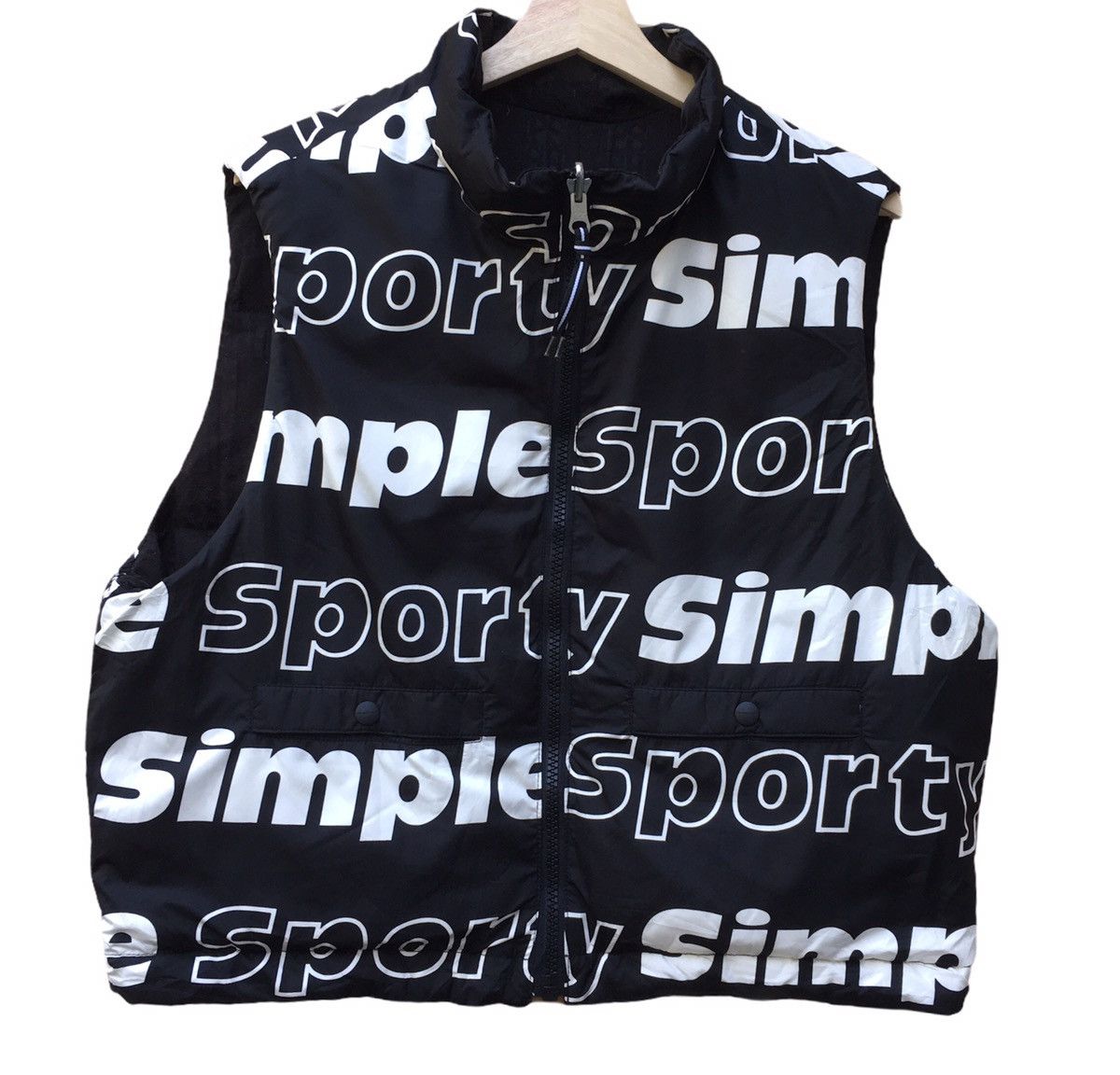 Reversible Simple Sporty Puffer Vest