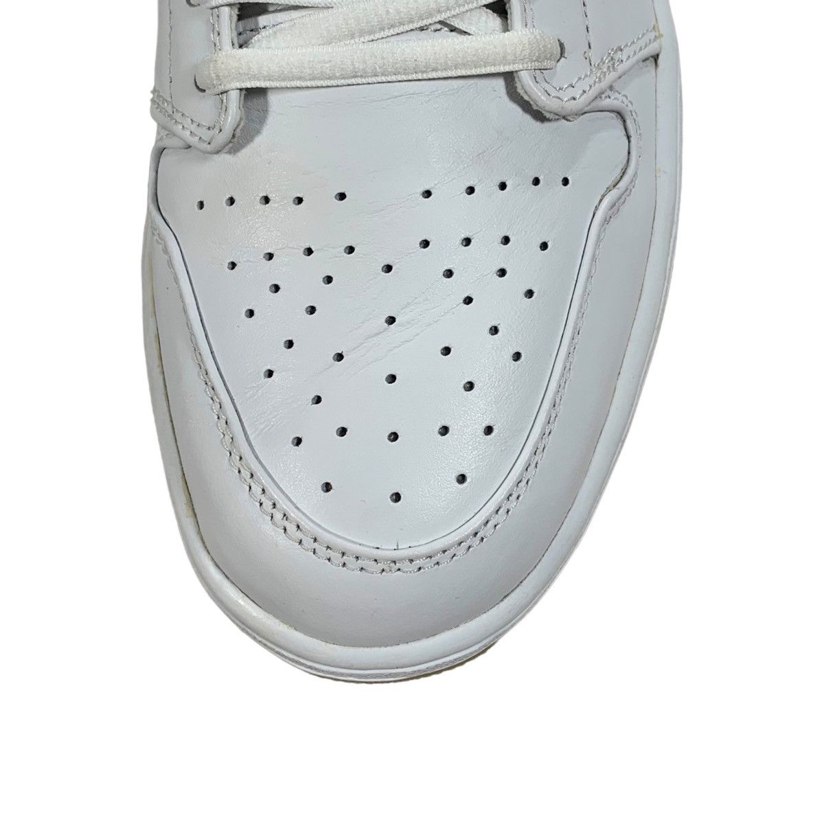 Jordan Brand VTG Air Jordan Retro 1 White Metallic Silver 2002 Sneakers Size US 12 / EU 45 - 4 Thumbnail