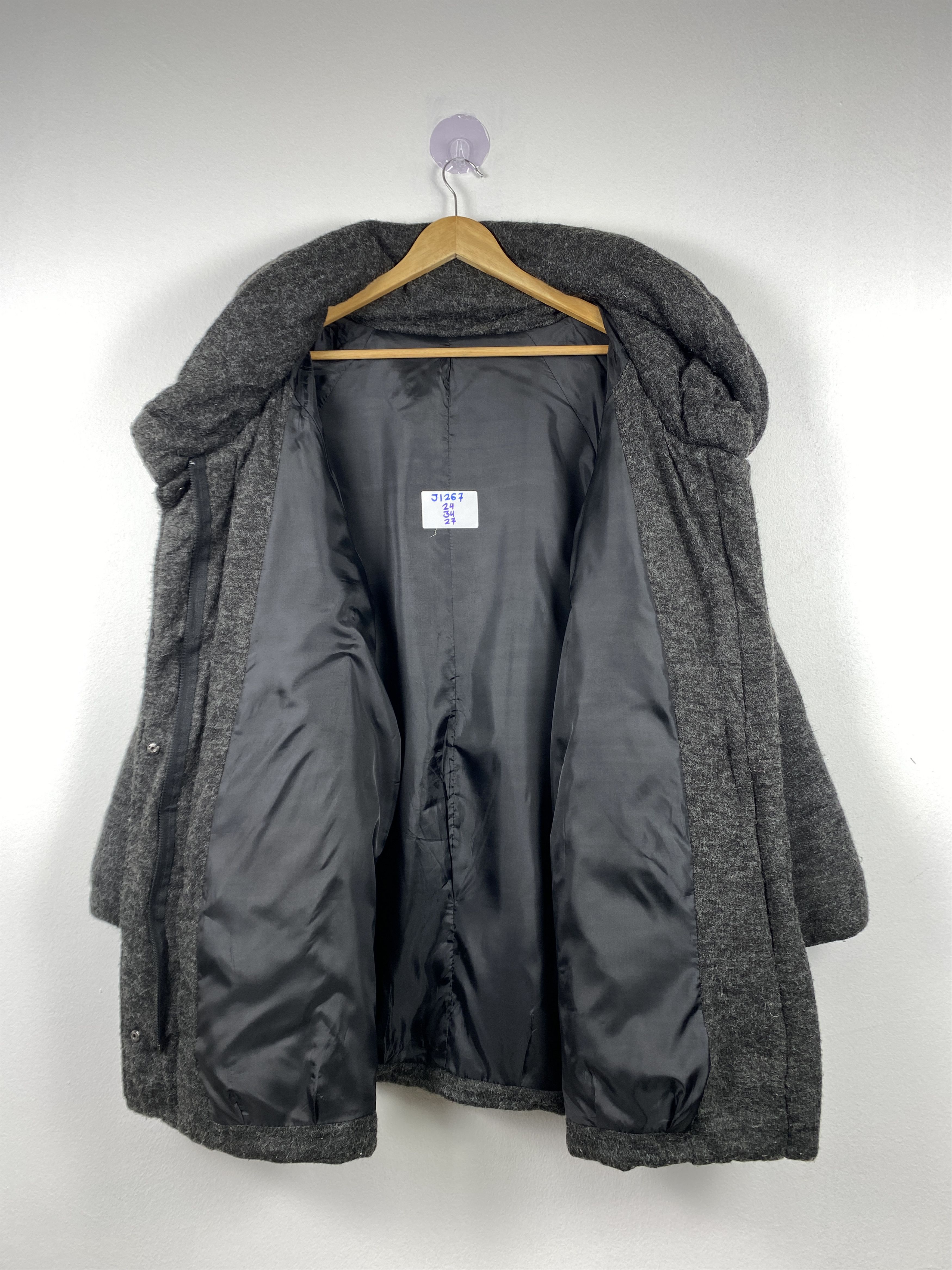 Japanese Brand Vintage Japanese Brand Puffer Jacket J1267 Size US M / EU 48-50 / 2 - 7 Thumbnail