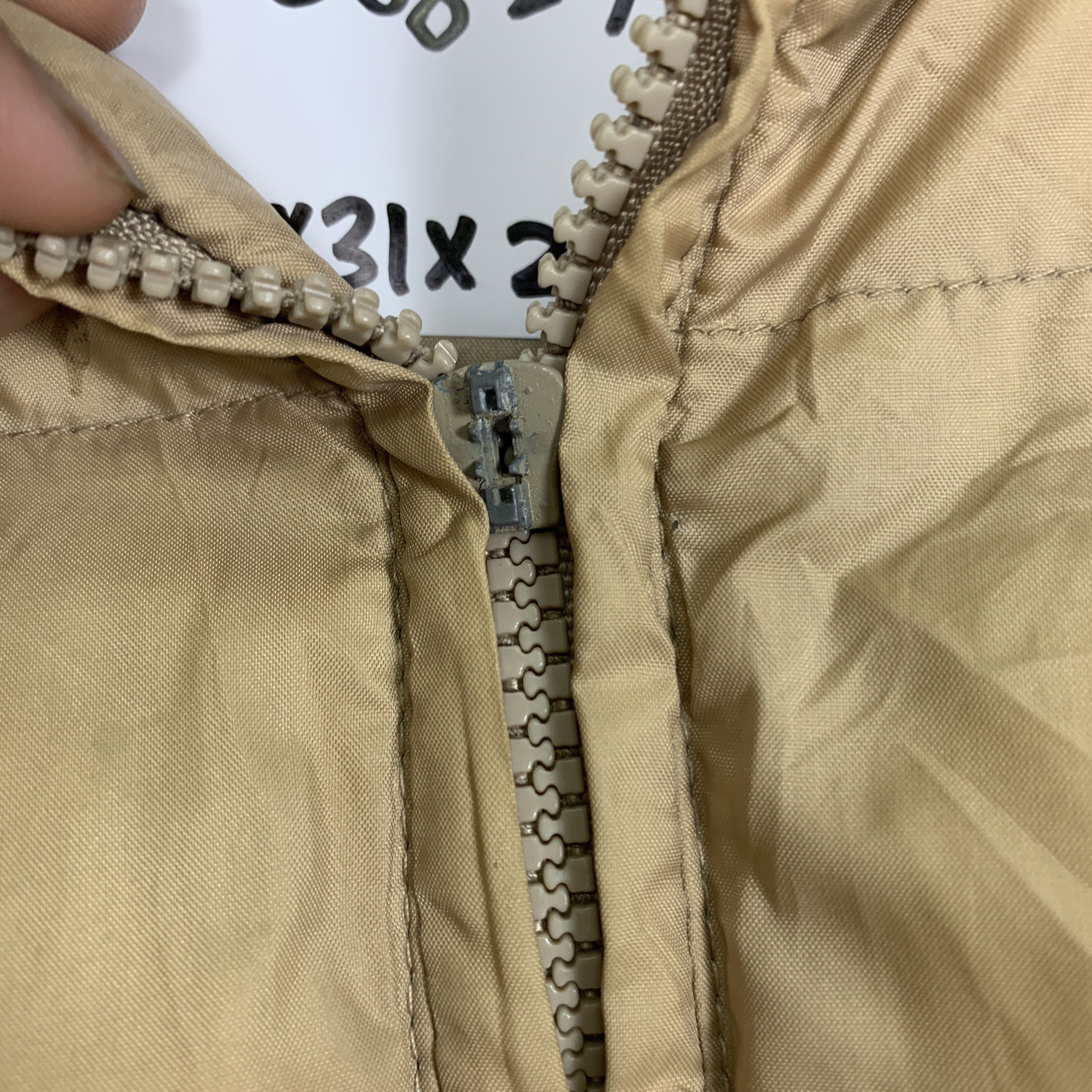 Vintage Vintage Royal Polo Distressed Puffer Zip Up Jacket J0827 Size US M / EU 48-50 / 2 - 15 Thumbnail