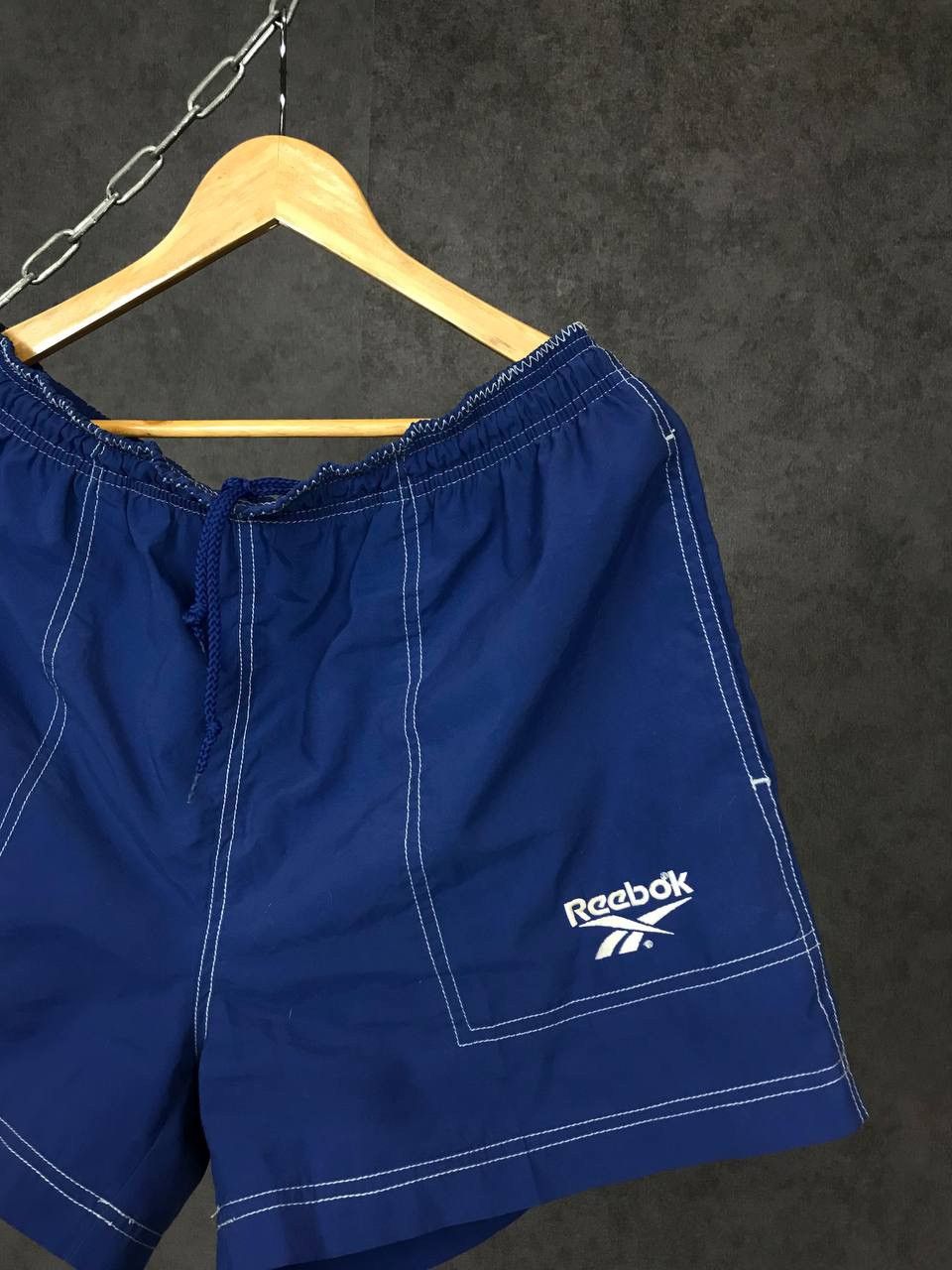 Reebok Reebok vintage streetwear big logo shorts Size US 34 / EU 50 - 2 Thumbnail