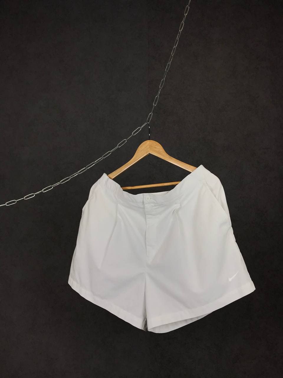 Vintage Nike swoosh streetwear vintage shorts Size US 36 / EU 52 - 1 Thumbnail