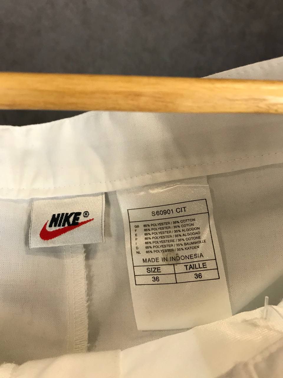 Vintage Nike swoosh streetwear vintage shorts Size US 36 / EU 52 - 3 Thumbnail