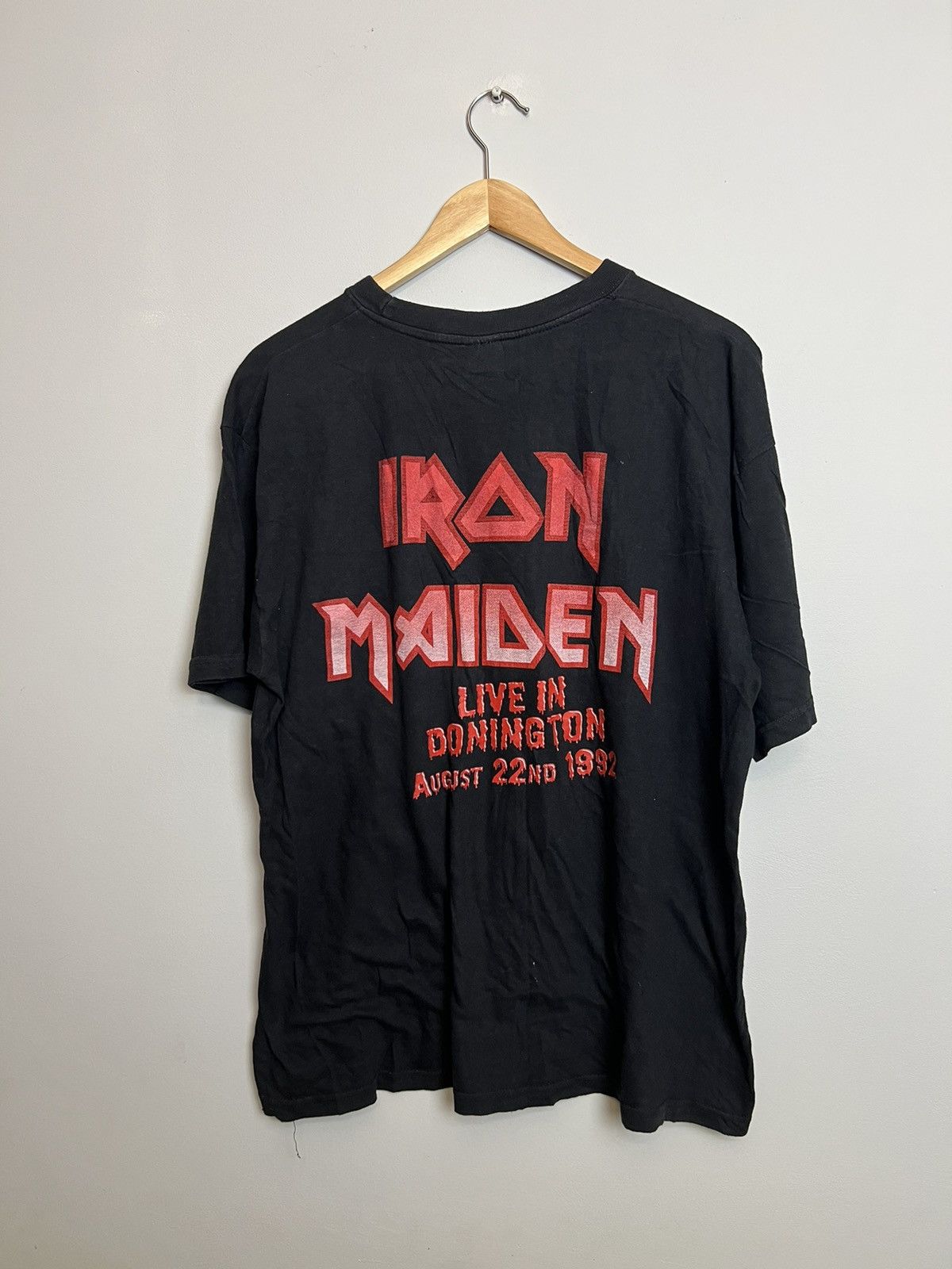 Band Tees 1992 Iron Maiden Live In Donnington Rock Metal Band 90s Tee Size US XL / EU 56 / 4 - 2 Thumbnail