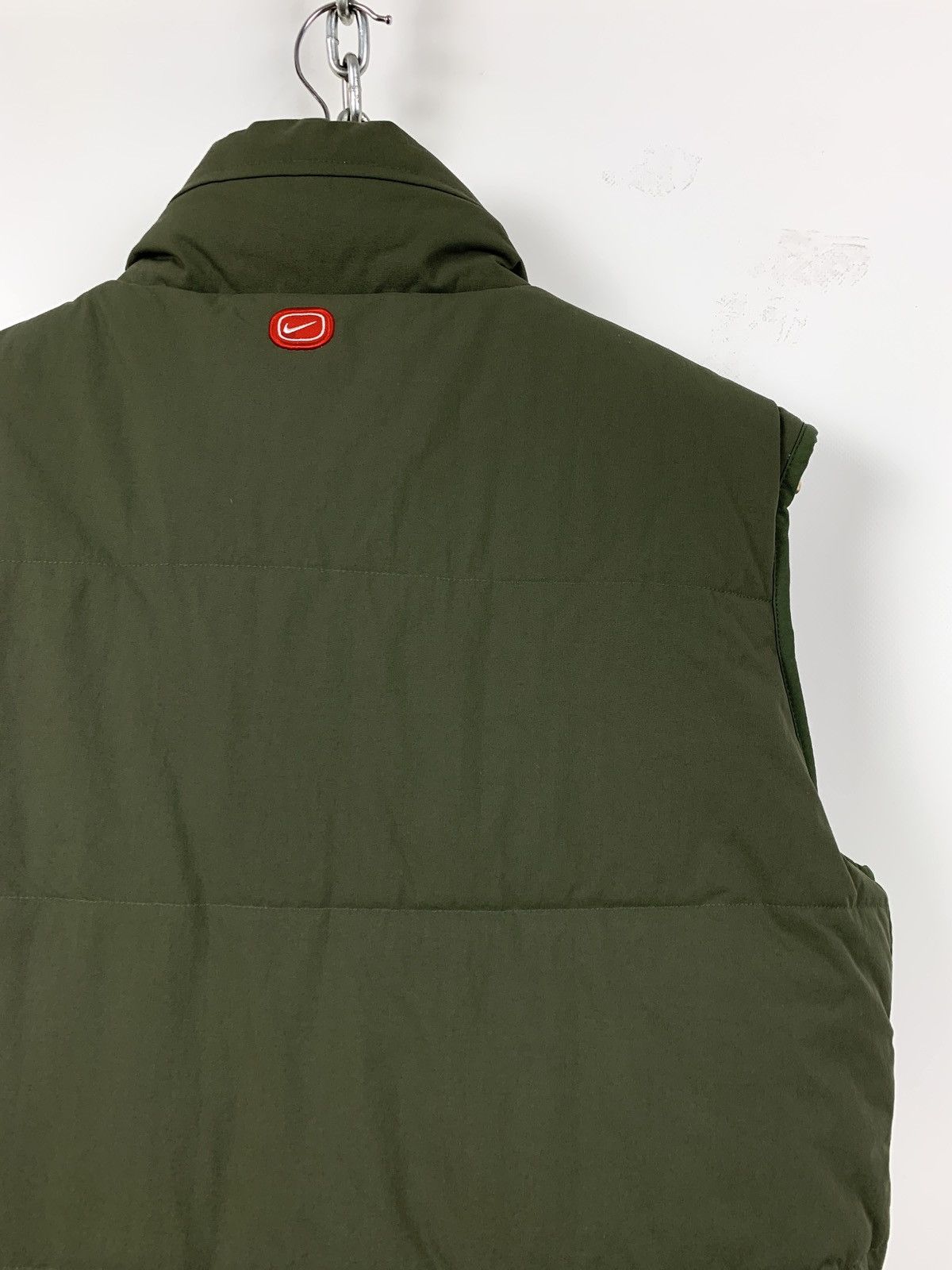 Nike 00s Vintage Nike Green Khaki Embroidered Logo Puffer Vest Size US S / EU 44-46 / 1 - 12 Thumbnail