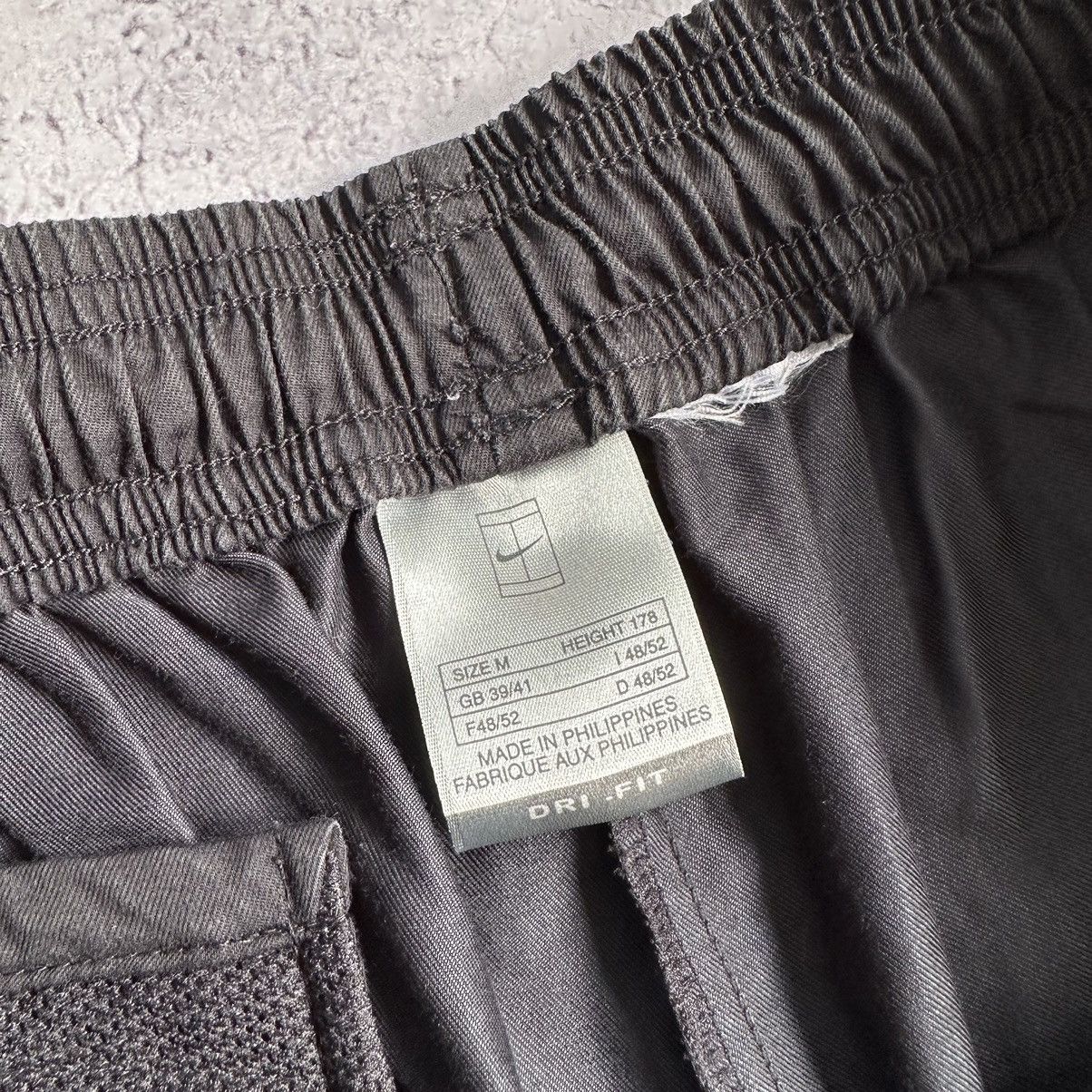 Nike Vintage Y2k Nike Court Shorts Size US 32 / EU 48 - 8 Thumbnail