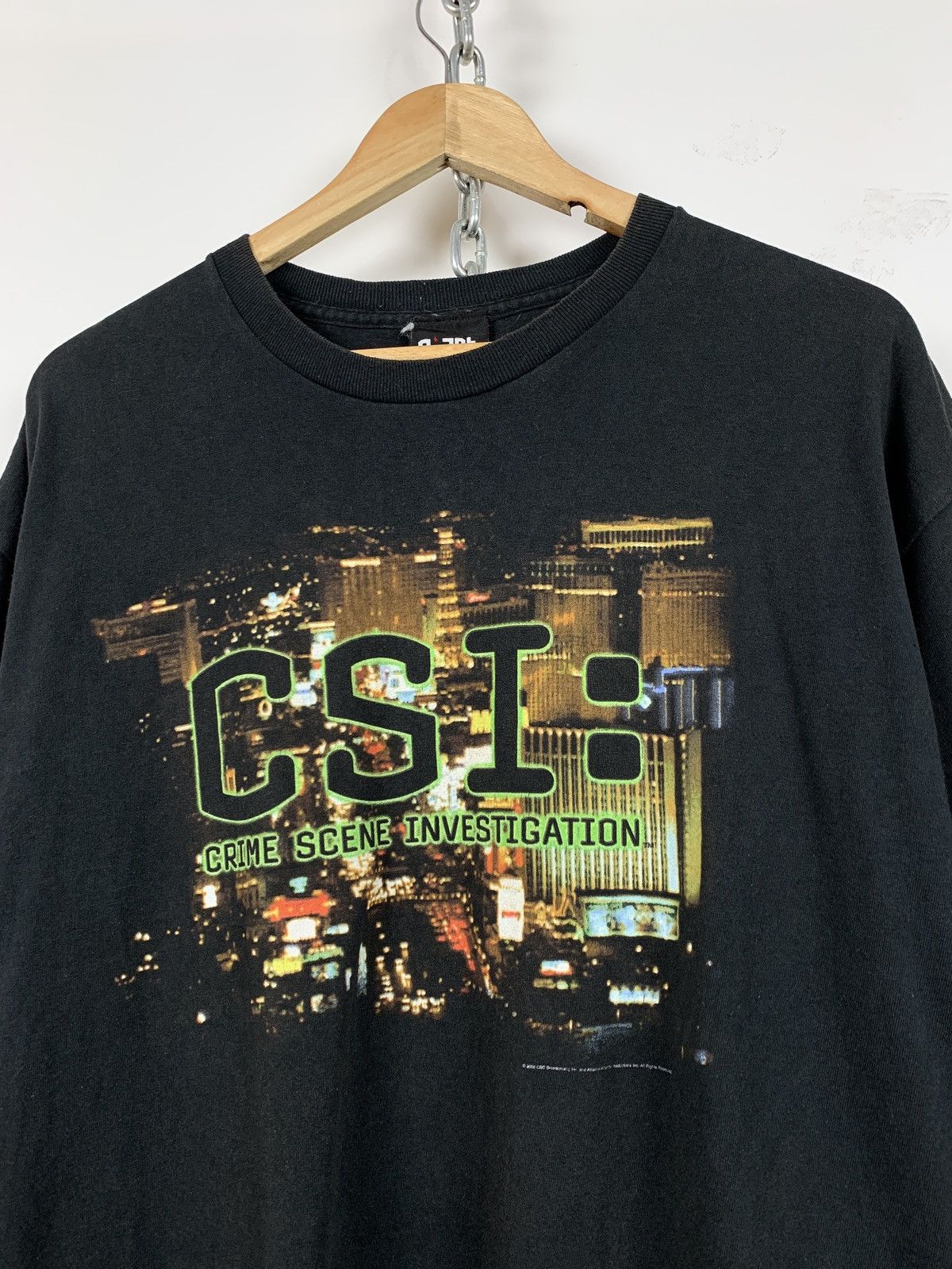 Giant 2006 Vintage CSI Crime Scene Investigation TV Series T-Shirt Size US XL / EU 56 / 4 - 1 Thumbnail