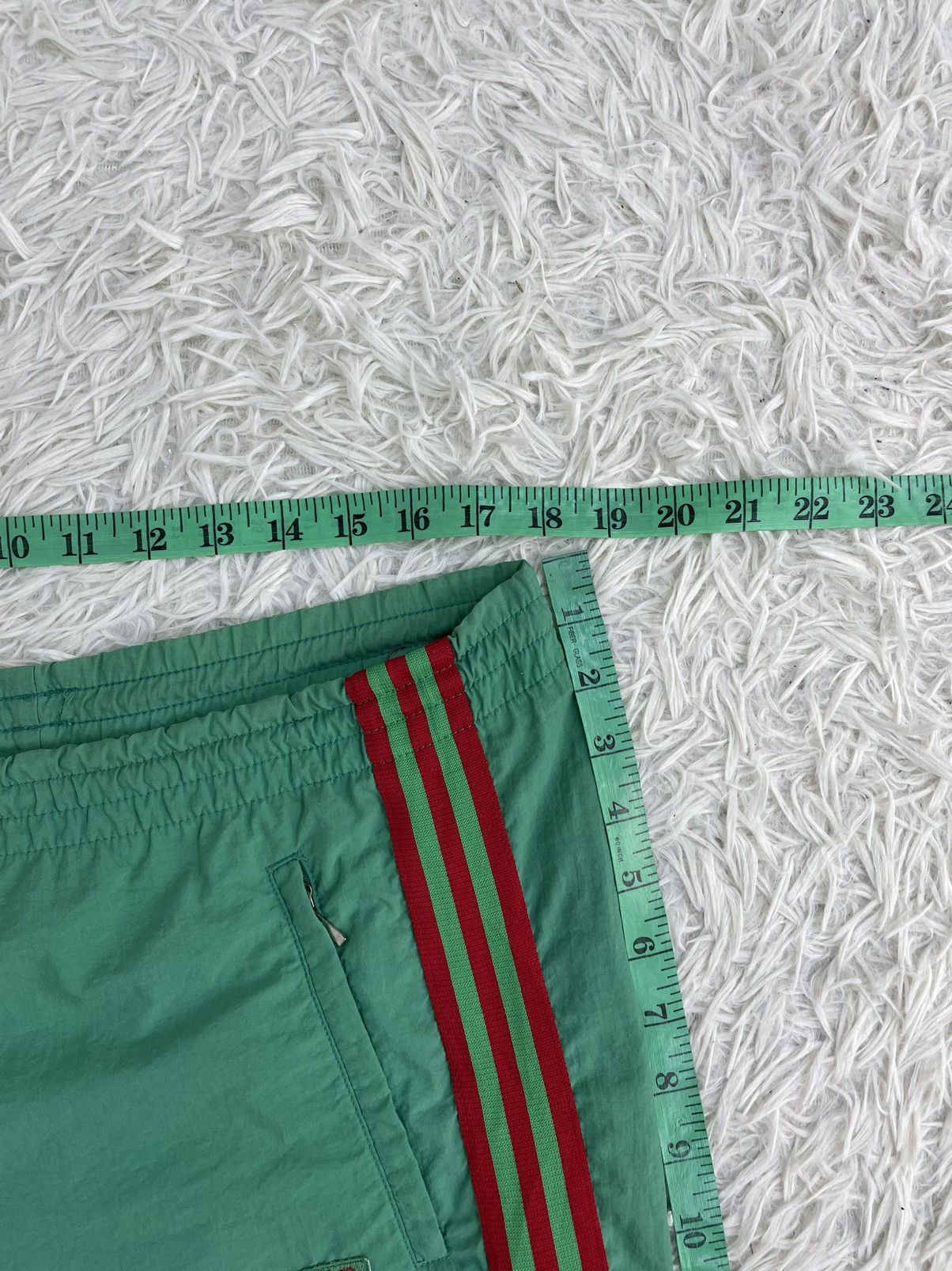 Descente Adidas Produced By Descente 3 Strips Track Pants Size US 40 / EU 56 - 14 Thumbnail