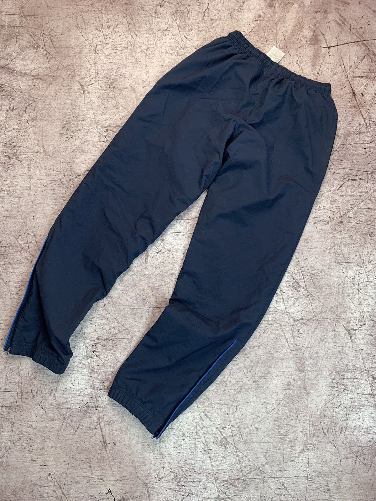 Nike × Vintage Nike Vintage Mens Nylon Pants Drill Style Size US 30 / EU 46 - 2 Thumbnail