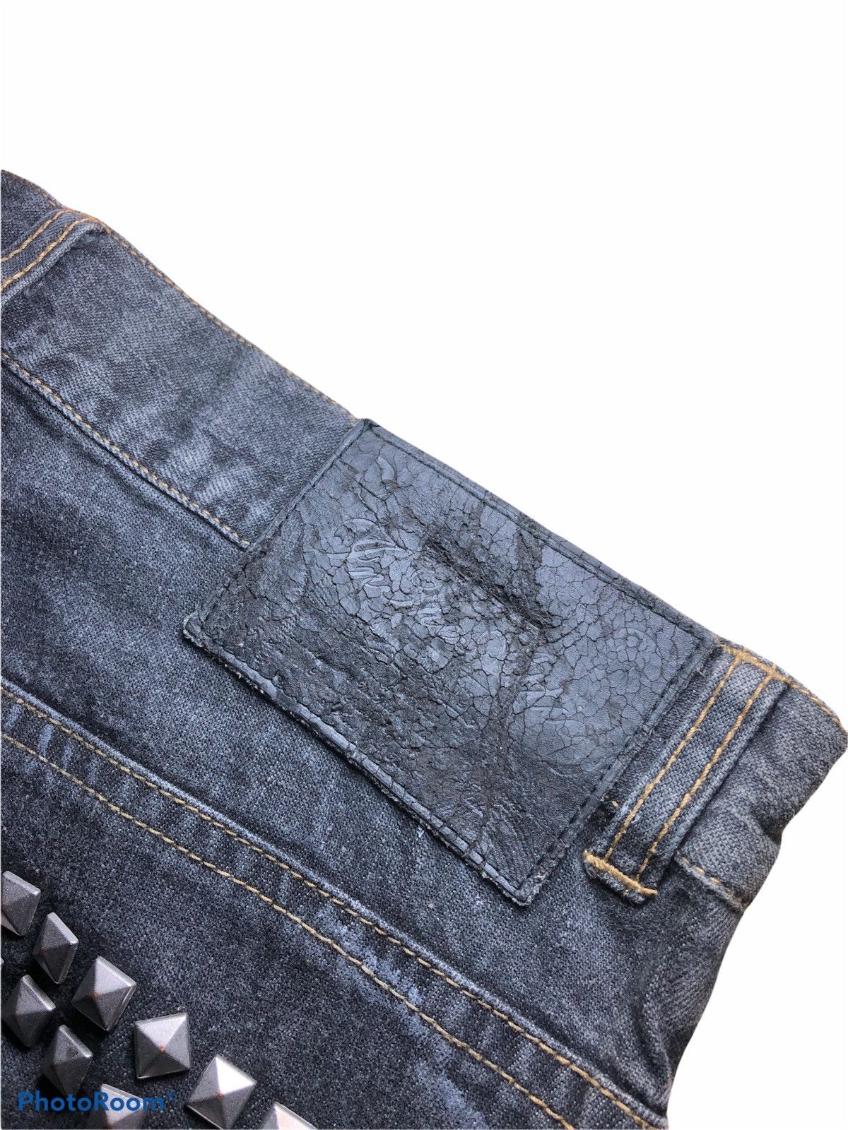In The Attic × Japanese Brand STUDDED DISTRESSED PAINTED DENIM by In The Attic Size US 30 / EU 46 - 6 Thumbnail