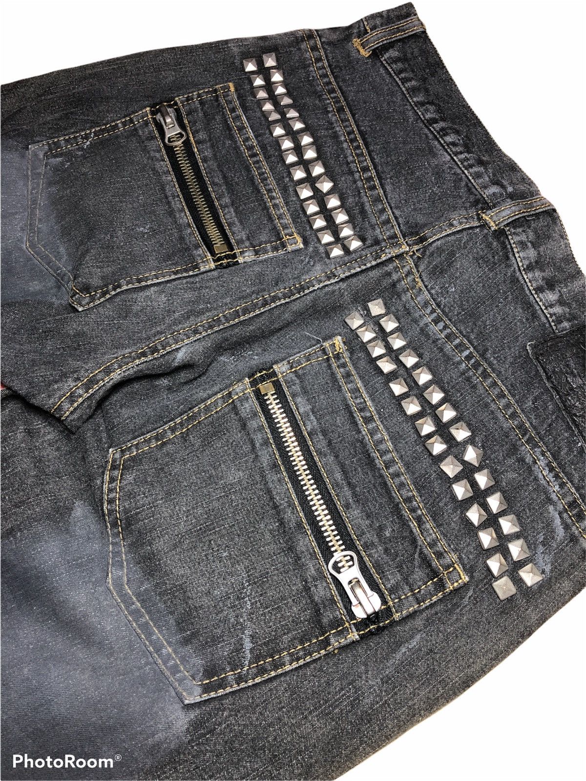 In The Attic × Japanese Brand STUDDED DISTRESSED PAINTED DENIM by In The Attic Size US 30 / EU 46 - 7 Thumbnail