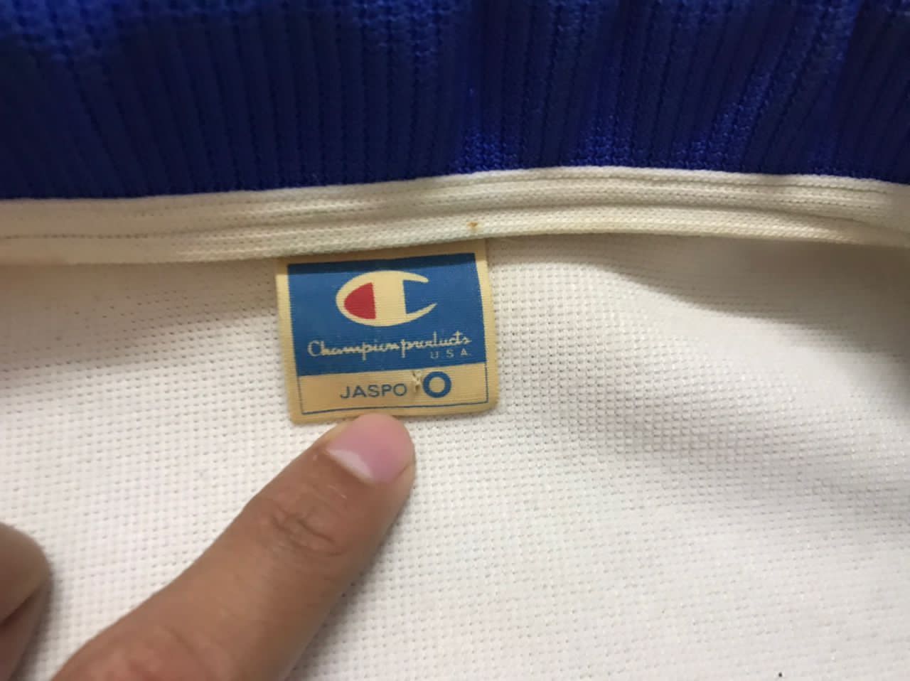 Champion × Vintage 🔥Vintage🔥 Champion product Spell Out Embroid Tracktop Size US M / EU 48-50 / 2 - 5 Thumbnail