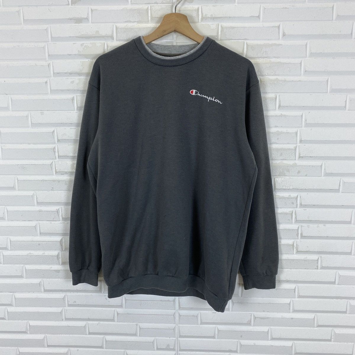 Champion Champion Embroidered Plain Sweater Like New Size US L / EU 52-54 / 3 - 2 Thumbnail