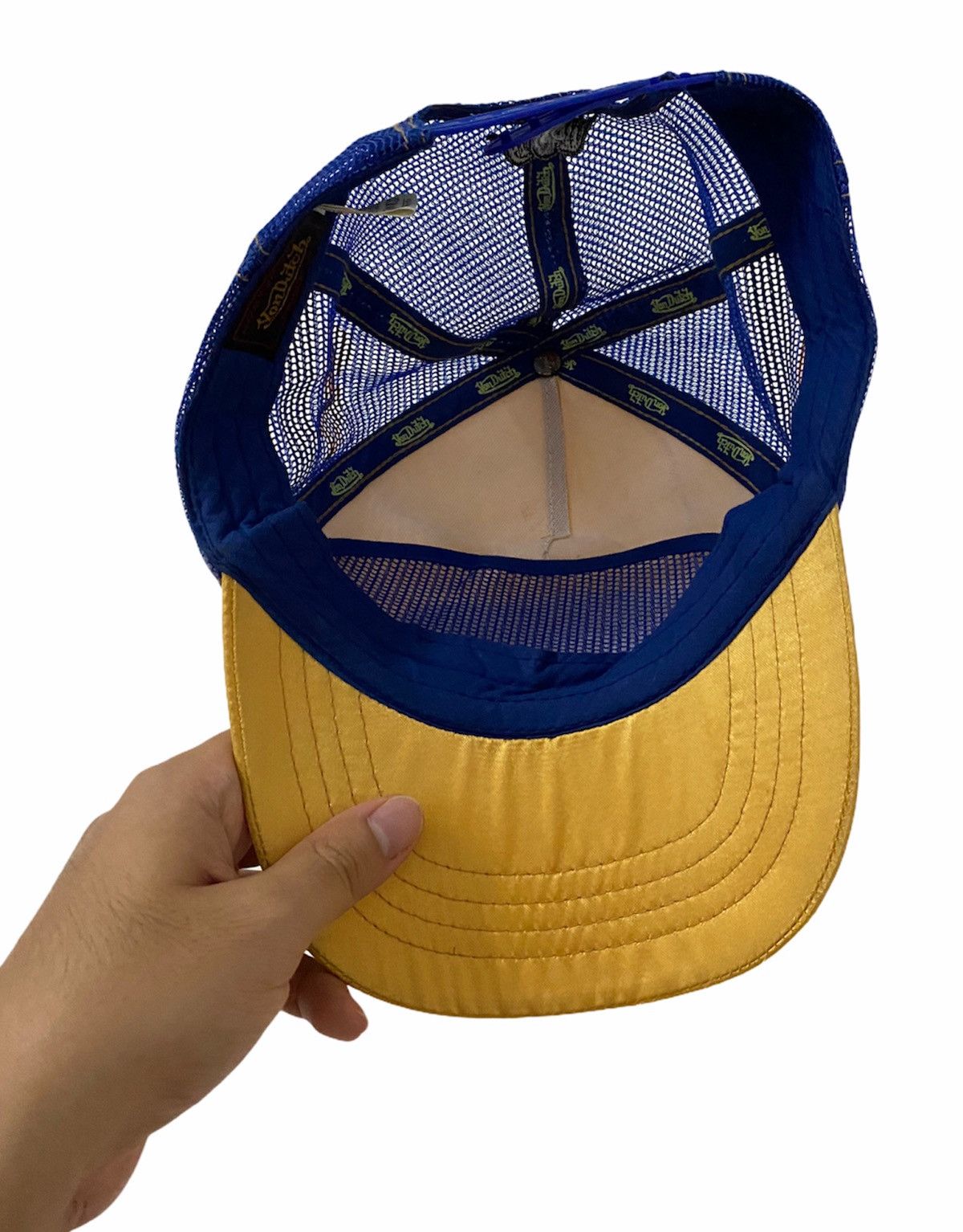 Von Dutch Rare Von Dutch Gold Blue Trucker Hat Size ONE SIZE - 6 Thumbnail