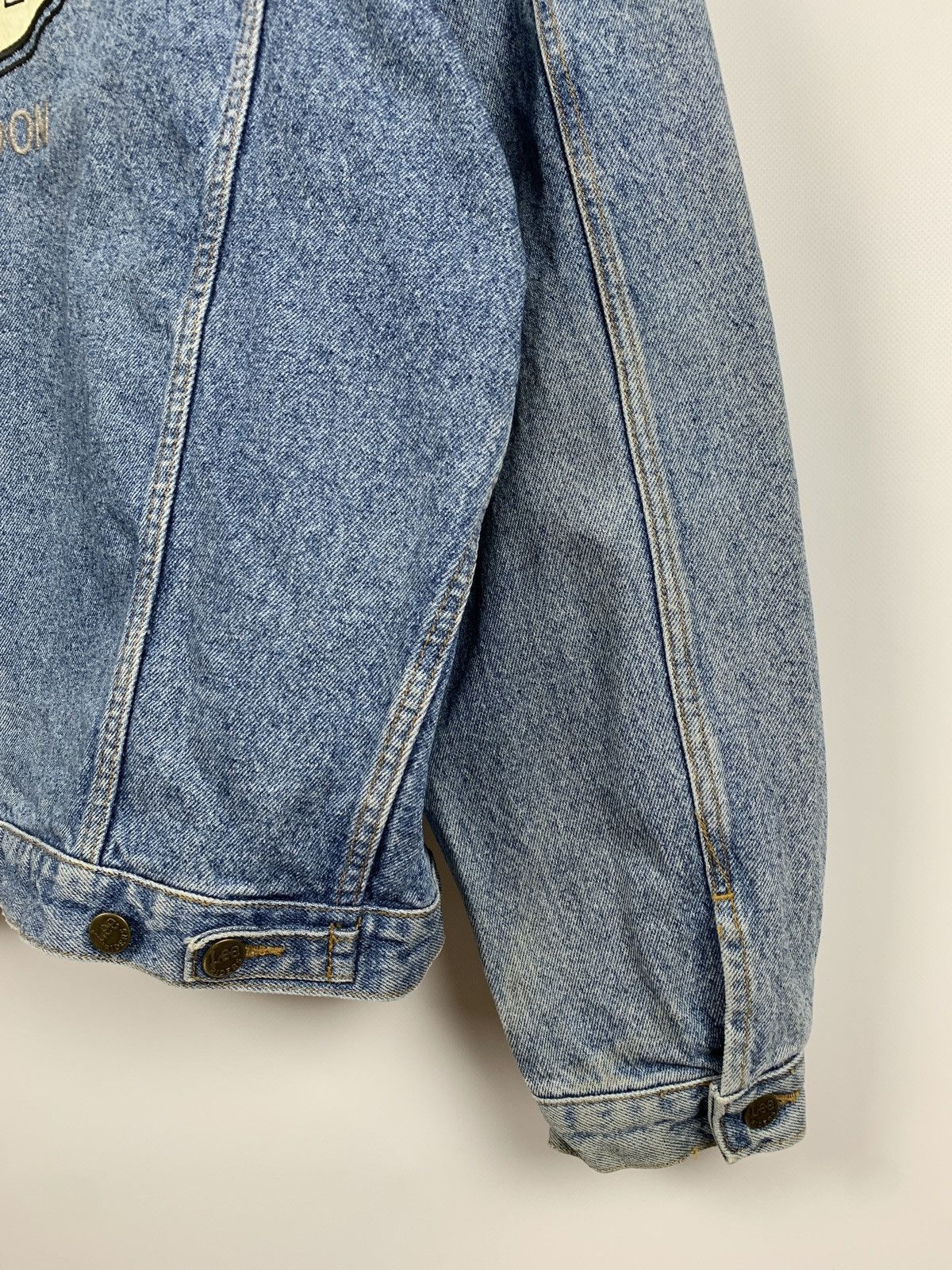 Hard Rock Cafe Vintage Lee Hard Rock Cafe London Denim Jacket Size US L / EU 52-54 / 3 - 20 Thumbnail