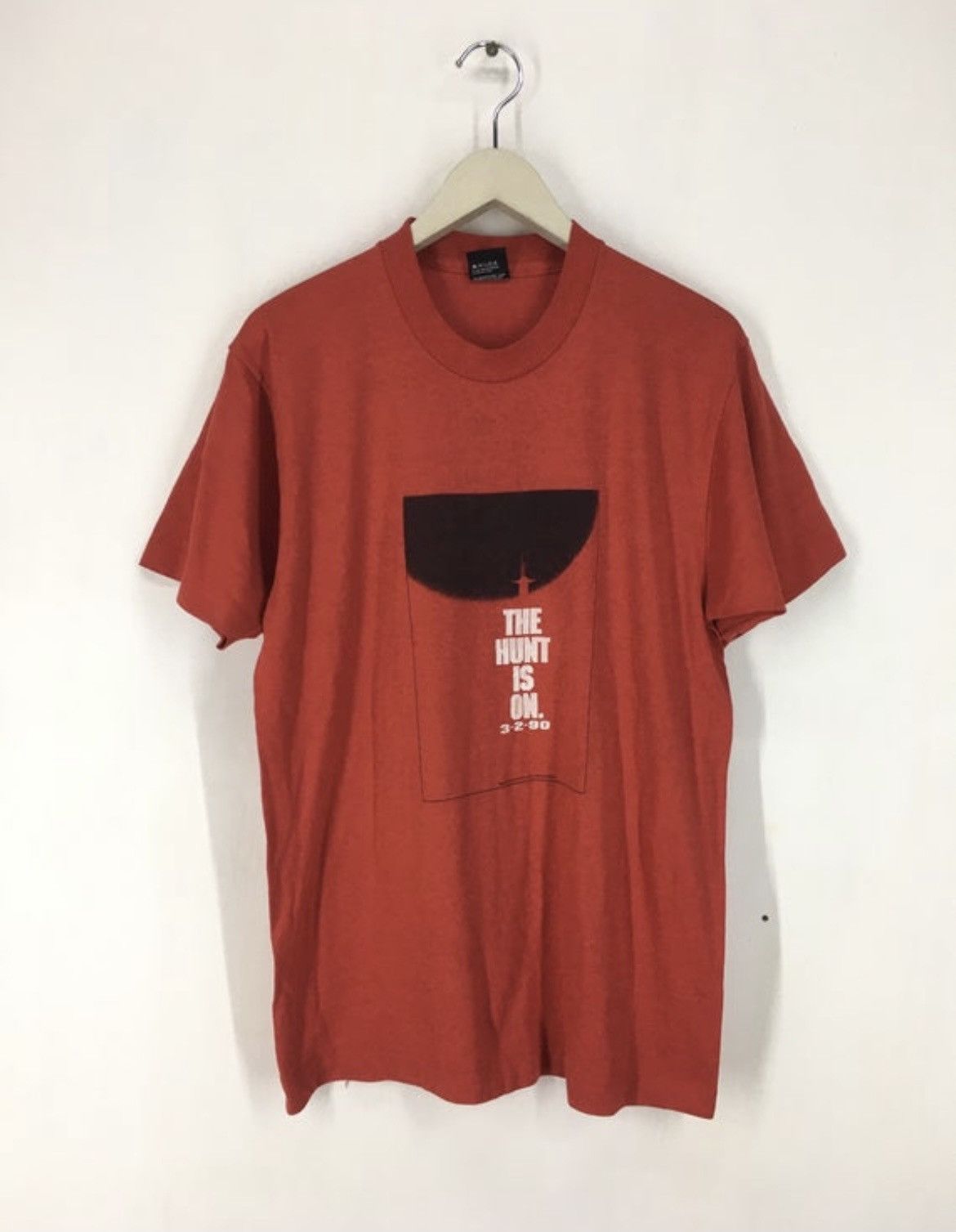 Vintage Vintage 90s The Hunt for Red October film movie promo tee Size US L / EU 52-54 / 3 - 1 Thumbnail