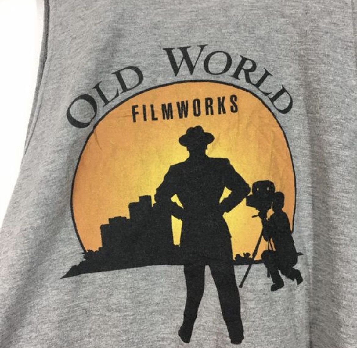 Vintage Vintage Y2K duel Old World Filmworks movie tank top Size US L / EU 52-54 / 3 - 4 Thumbnail